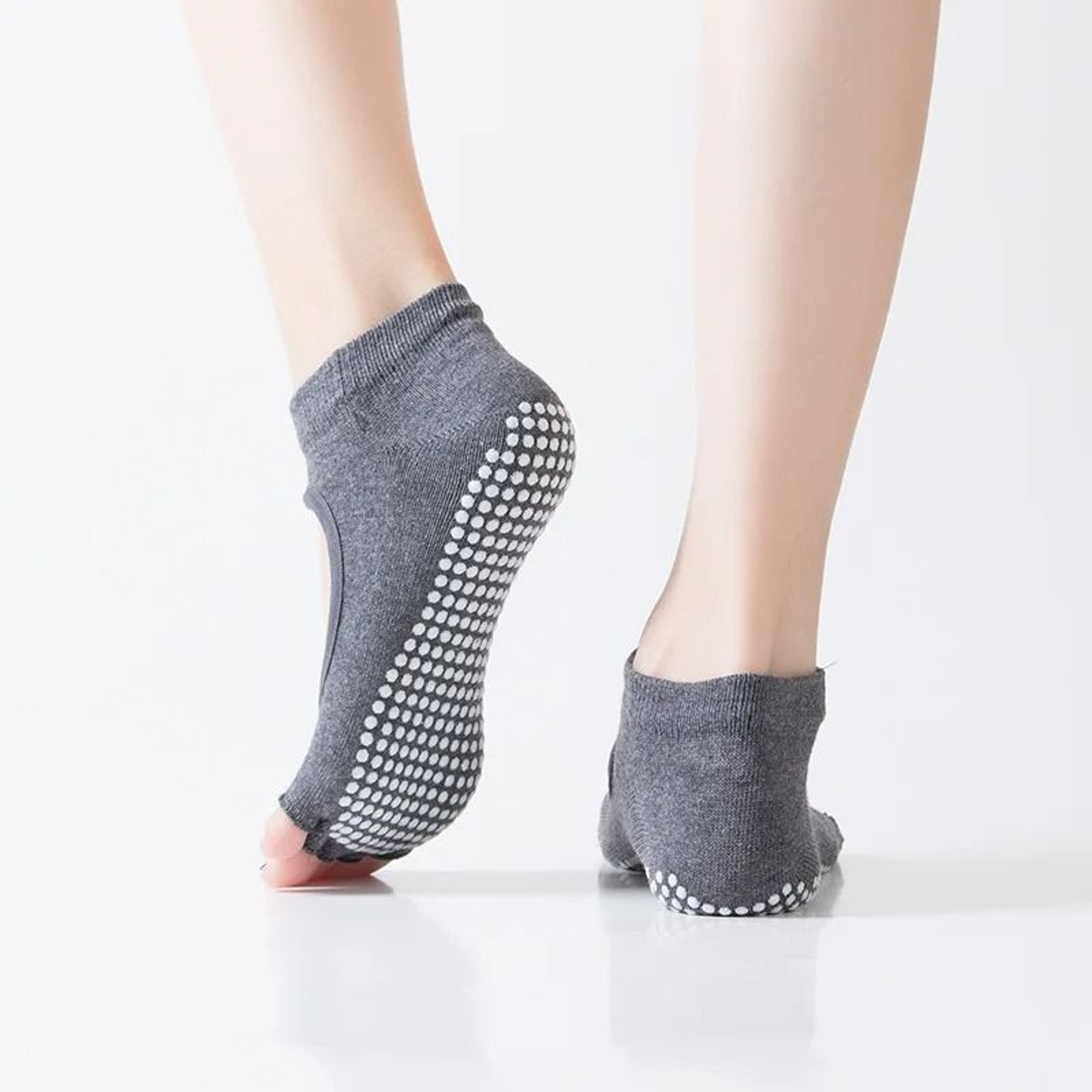 Women Five Toe Backless Pilates Socks Non Slip Fitness Workout Yoga Socks Breathable Sports Ballet  3