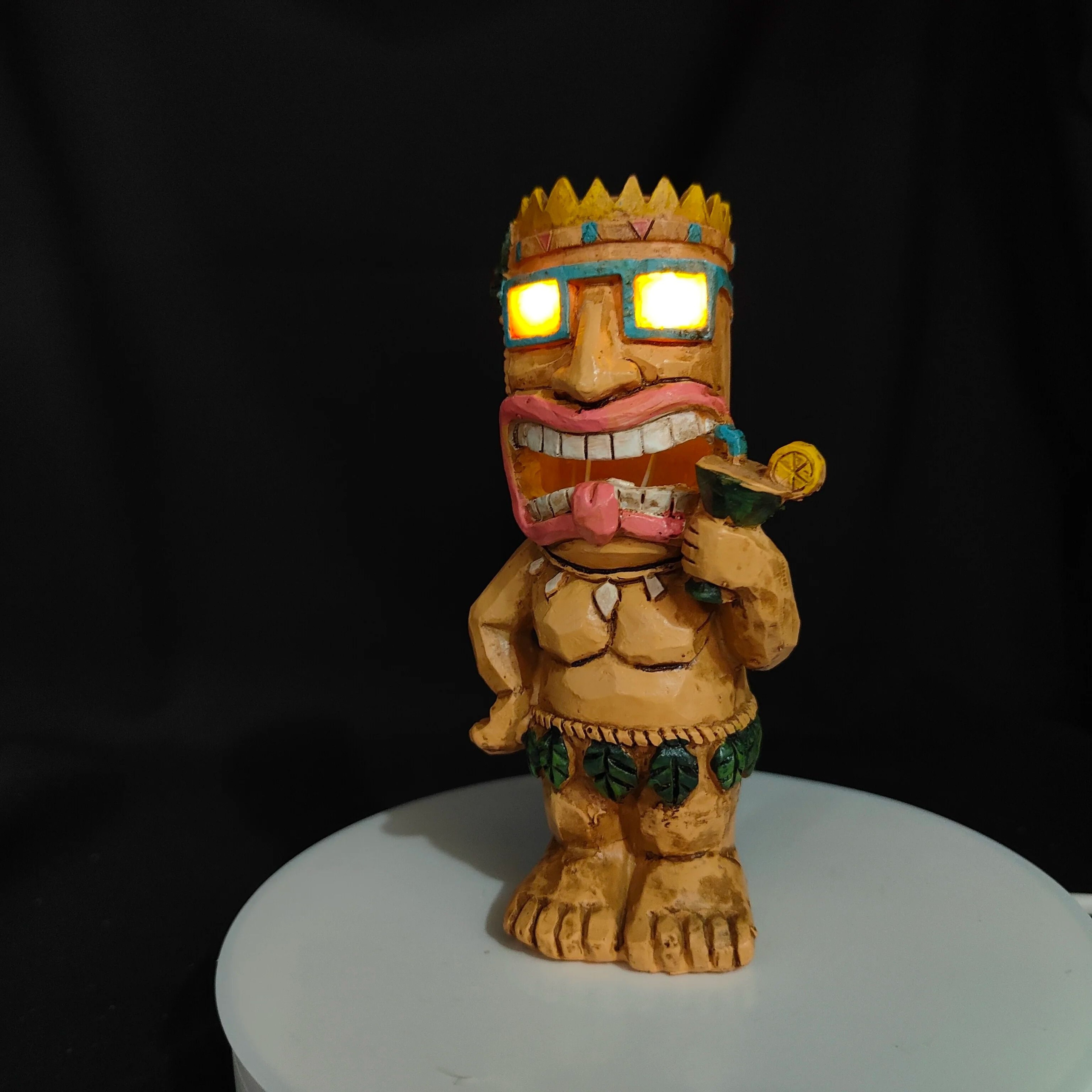 Solar Tiki Totem Statue  Tropical Hawaiian Party Decor  Outdoor Backyard Patio Lighting 2