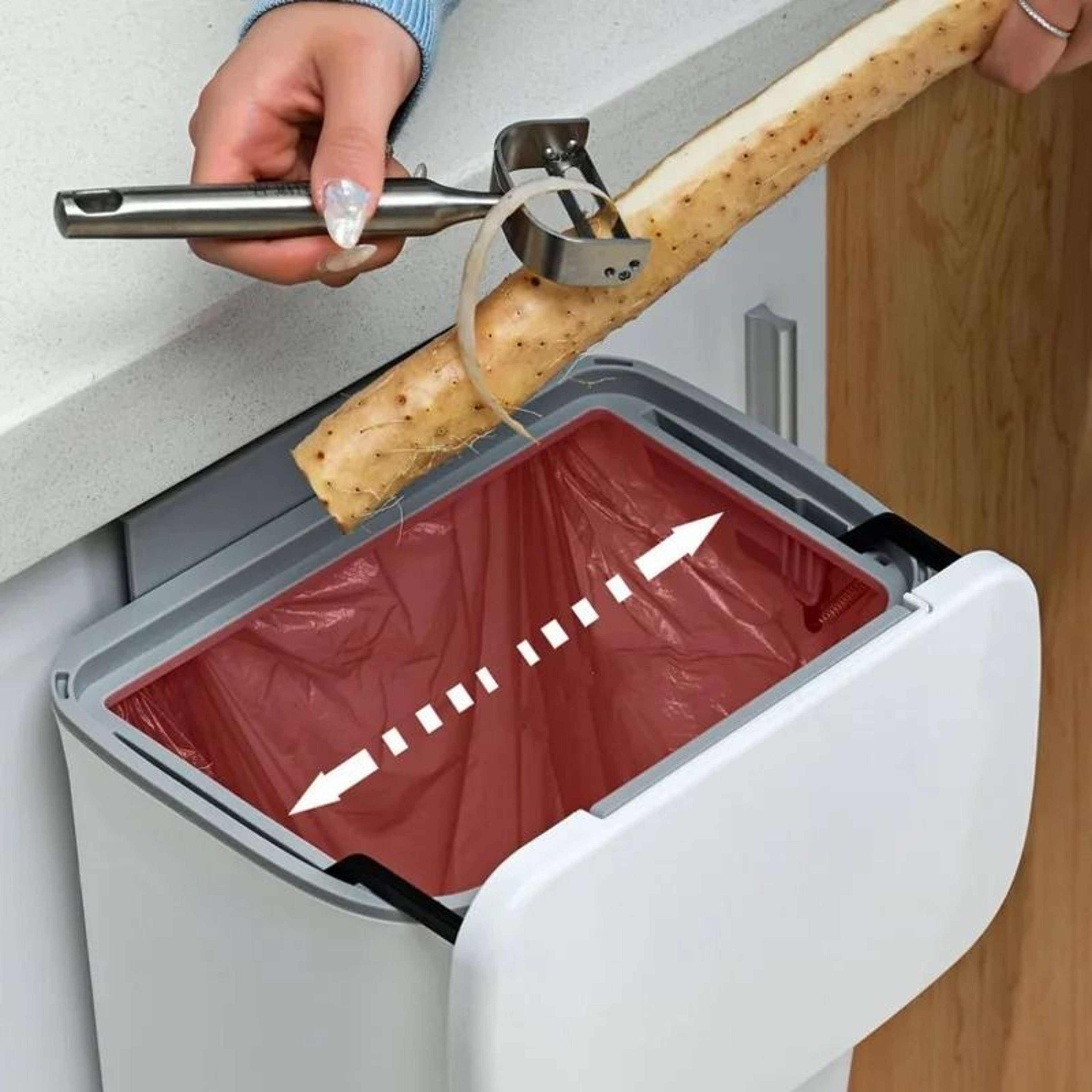 Hanging Trash Can With Lid Large Capacity Wall Mounted Kitchen Recycling Garbage Bin 4