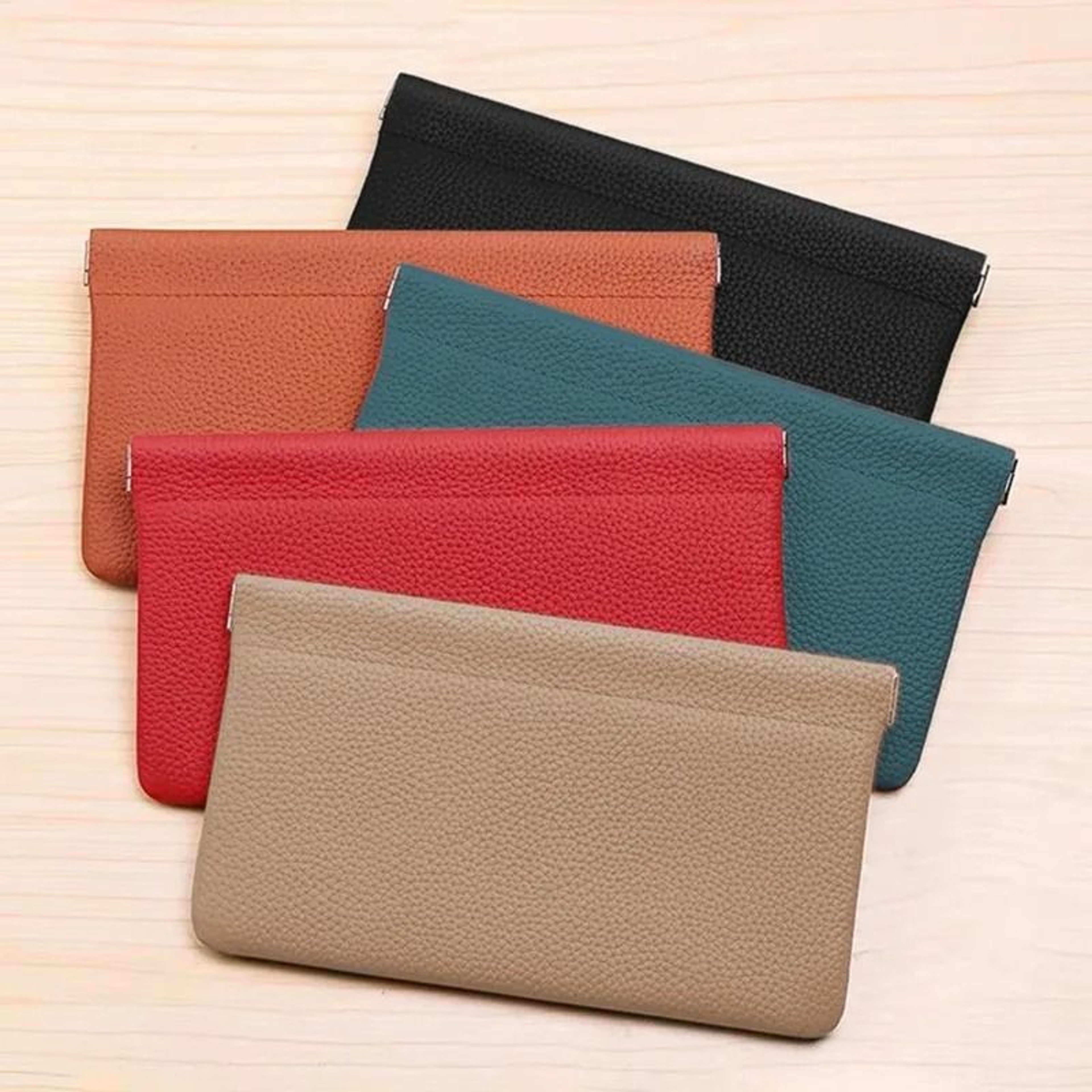 SelfClosing Artificial Leather Pouch And HighPerformance Travel Document Architecture 8