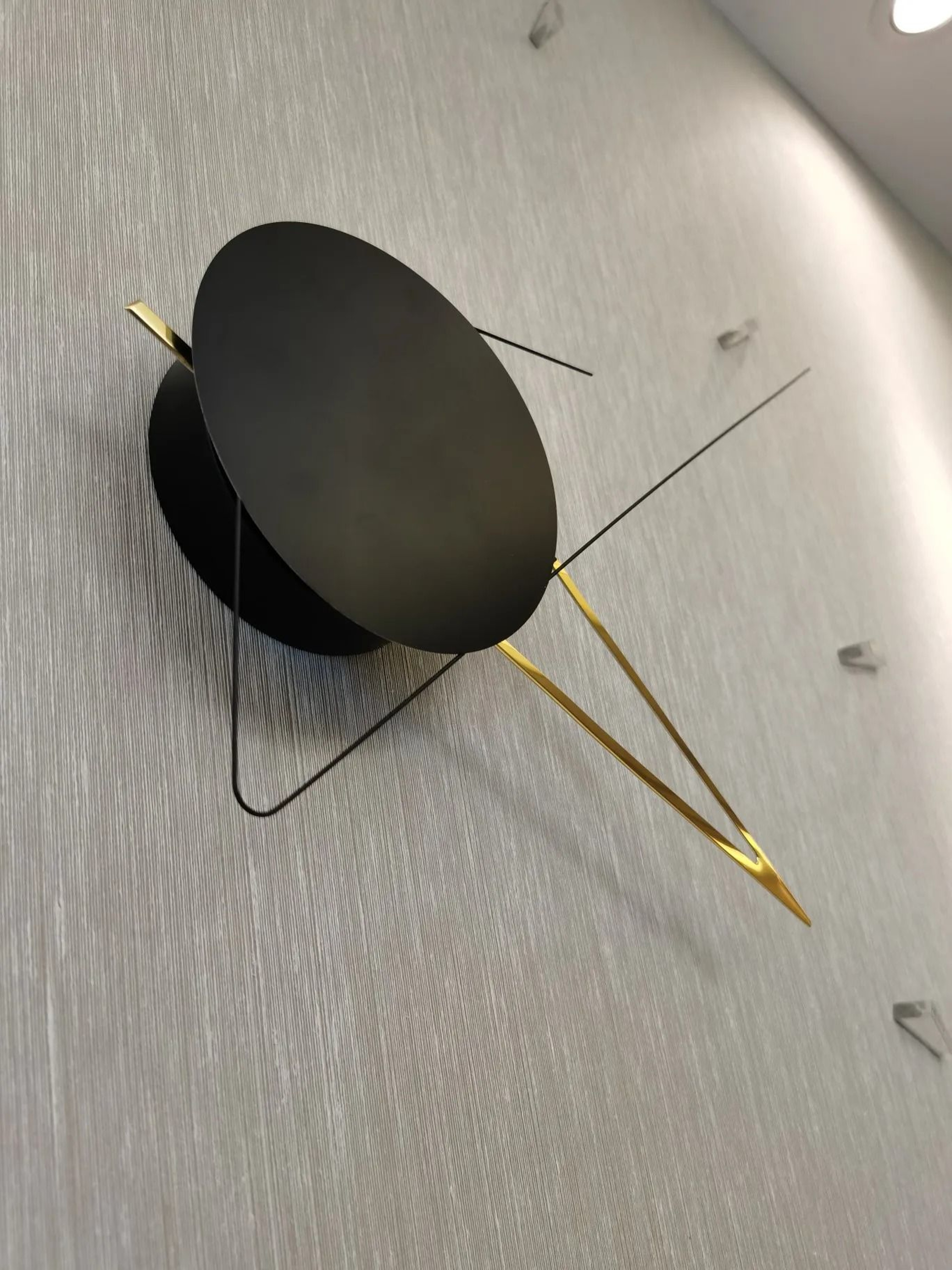 Designer DIY Minimalist Luxury Wall Clock 3