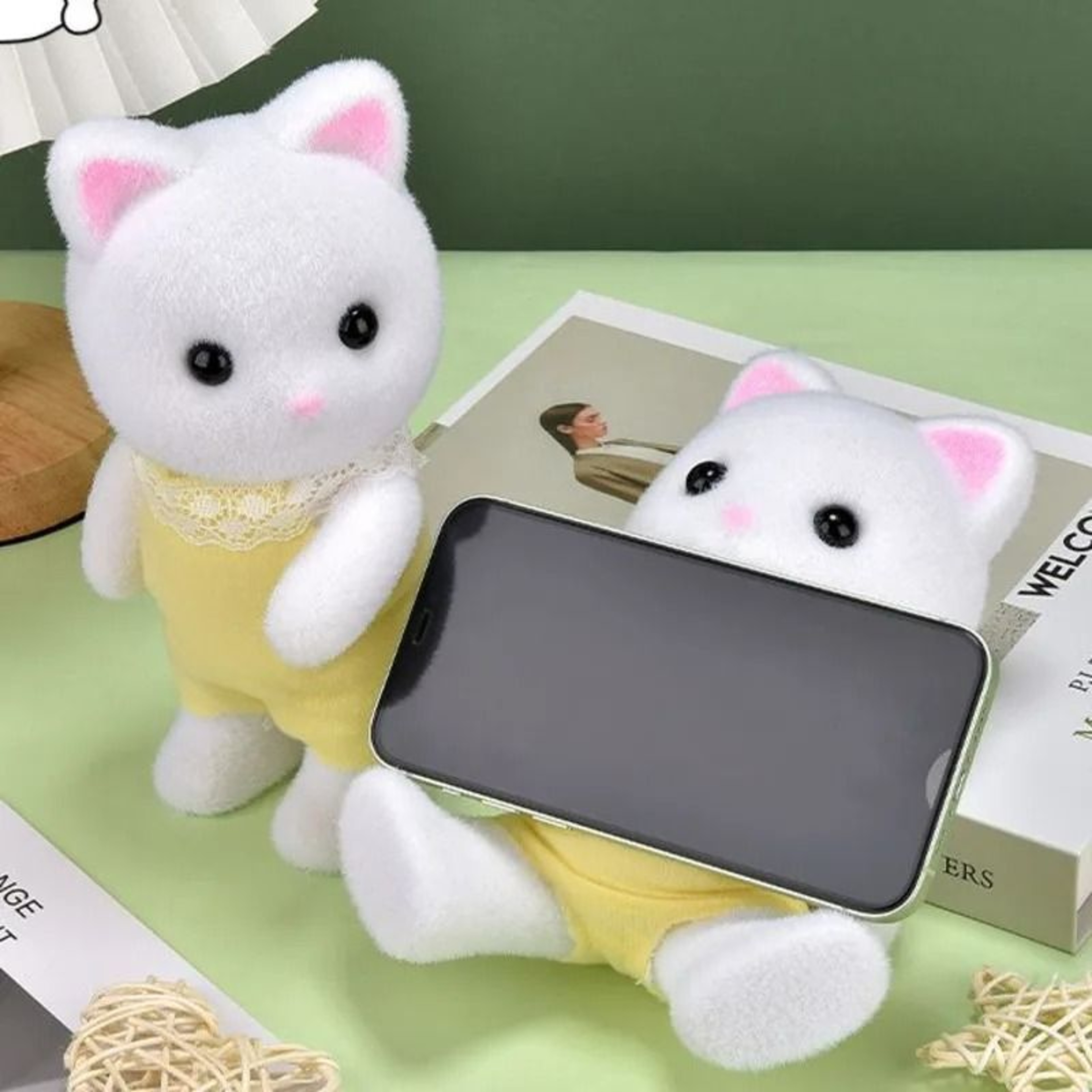 Forests Familys Animal Figure With Movable Limbs And Phone Stand Holder 2