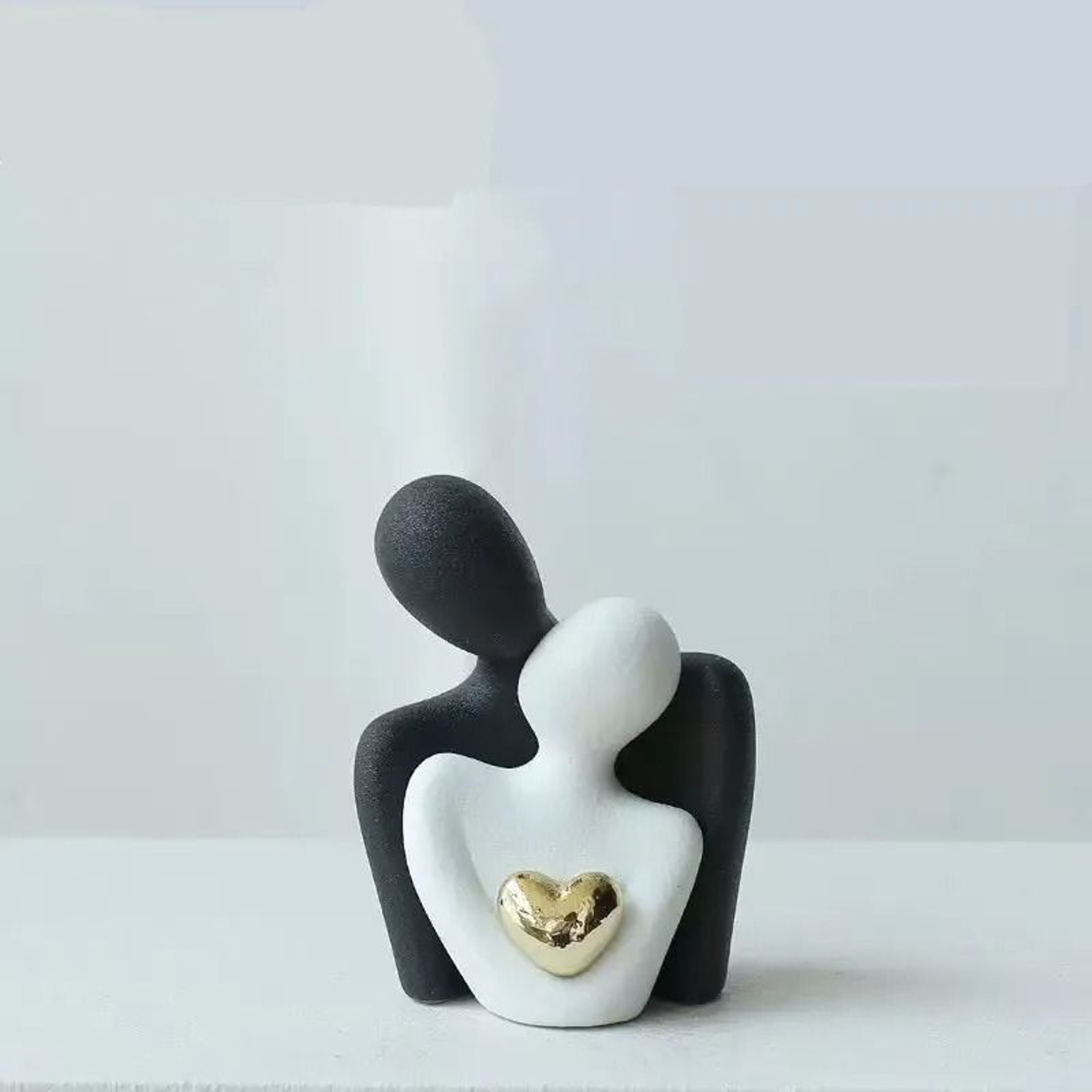 Love Embrace Couple Statue  Romantic Minimalist Bedroom Interior Decoration 7