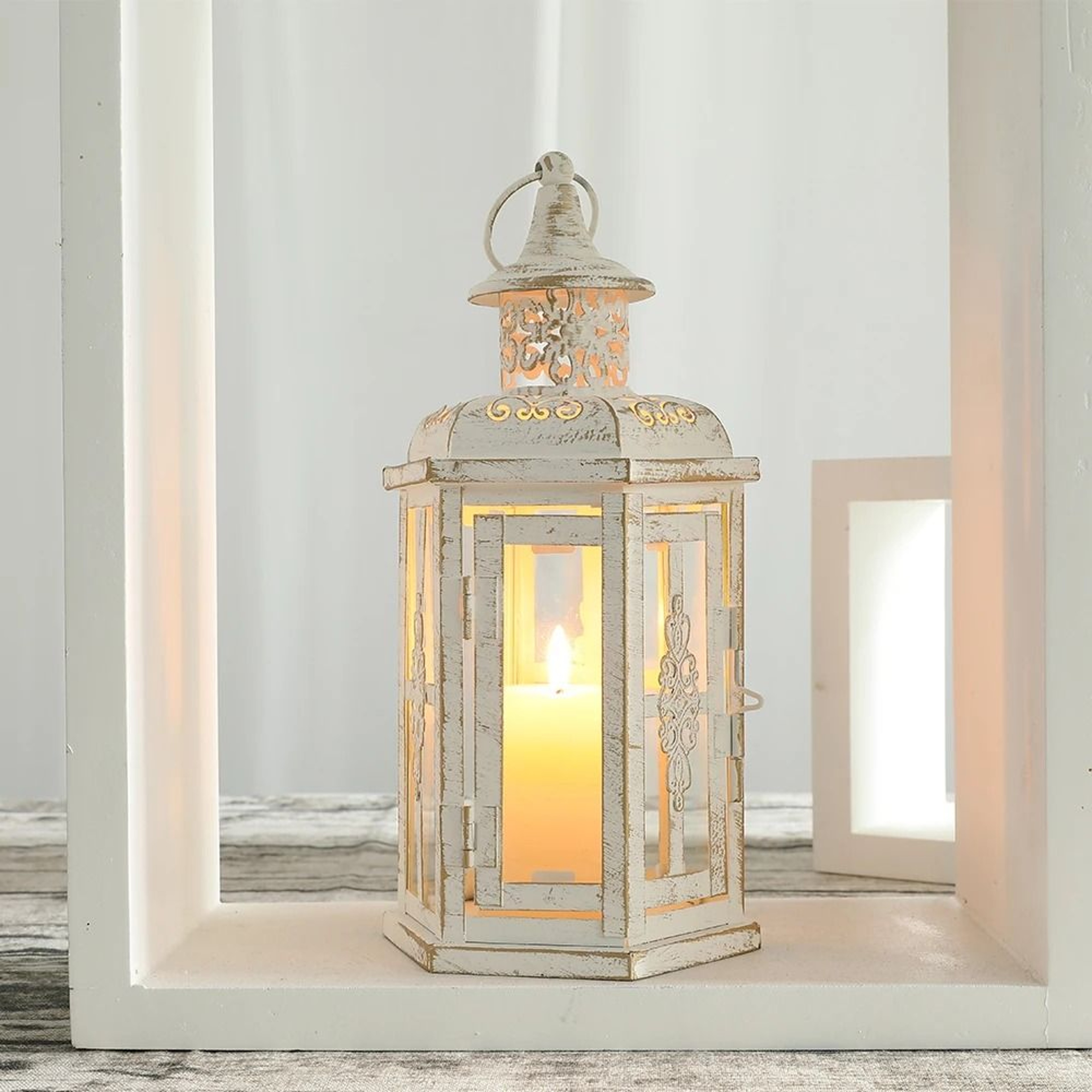 Vintage Metal Candle Lantern  Decorative Hanging Candleholder For Home  Weddings 2
