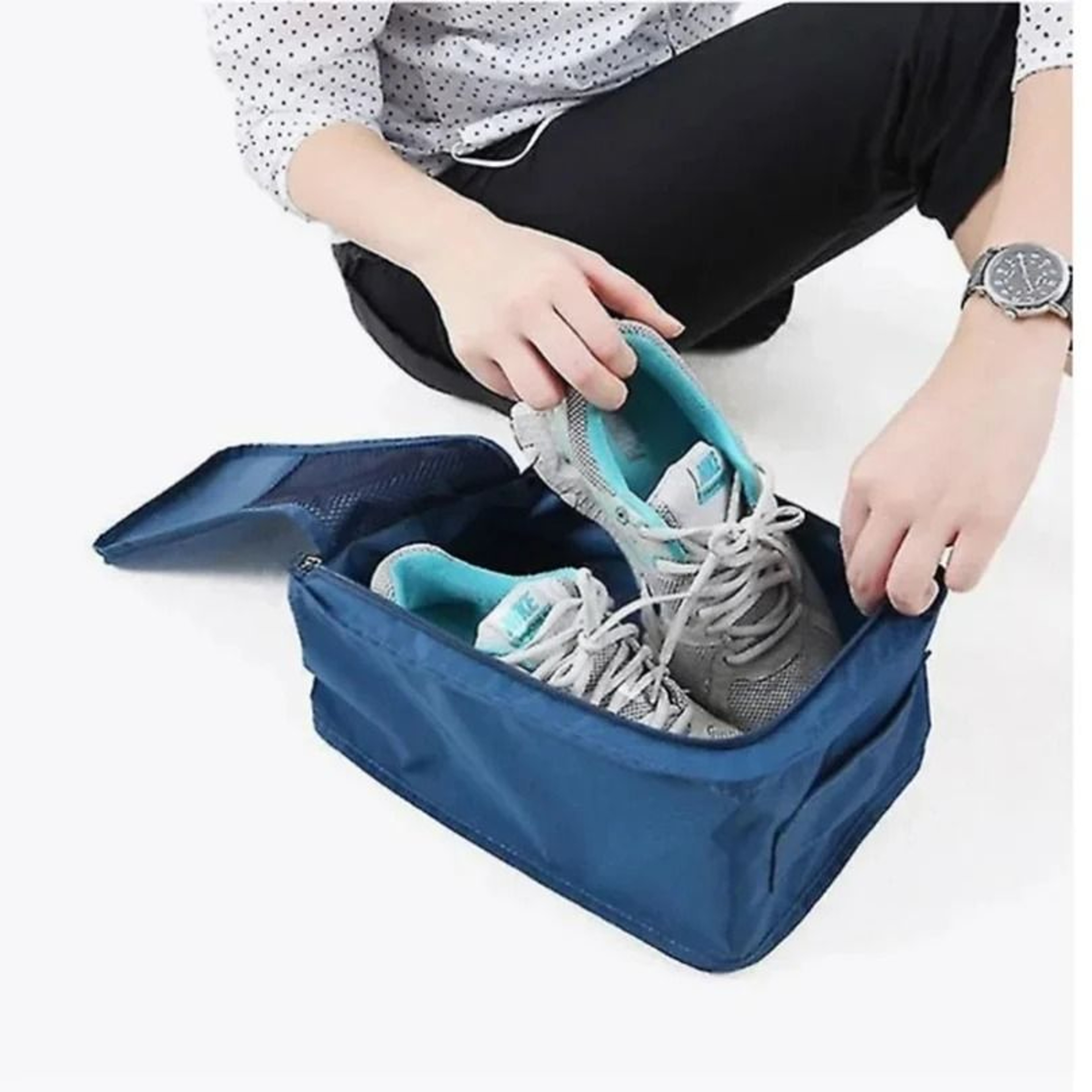 Portable Travel Shoe Pouch  Waterproof Folding HighCapacity Storage Bag 1