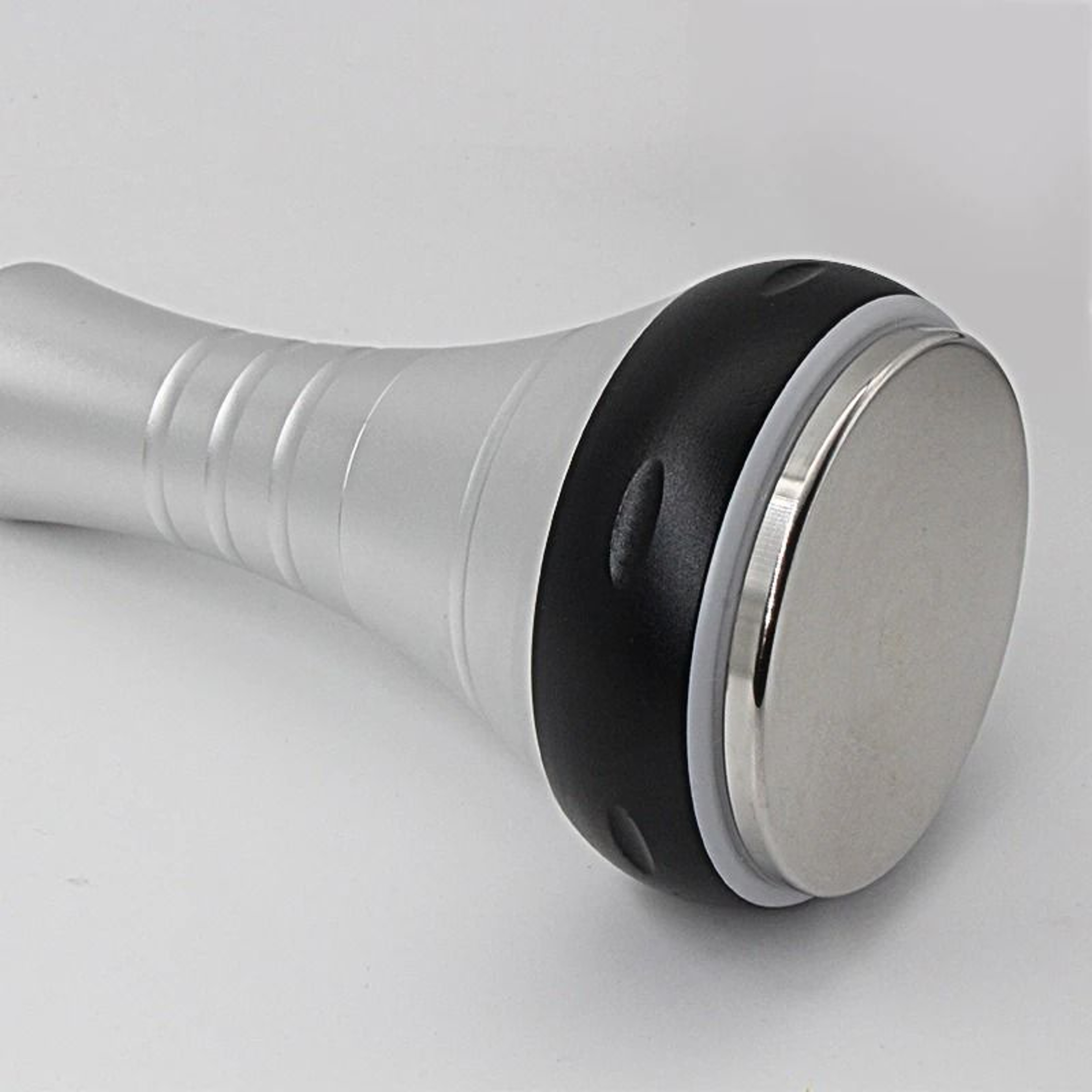 Ultrasonic 40KHz Cavitation Slimming  Skin Tightening Device 4