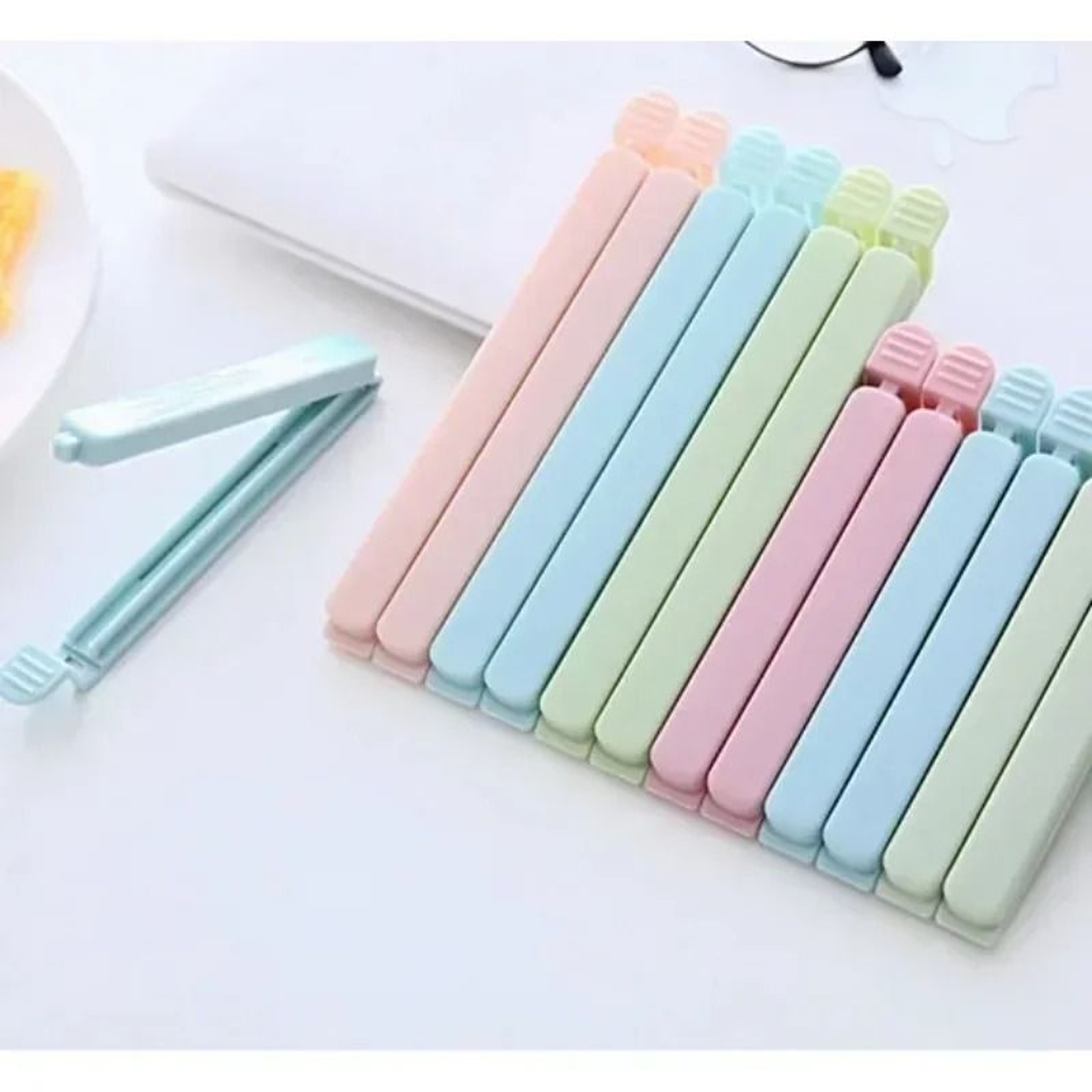10Pcs Bag Clips Food Snack Sealing Clip Portable Kitchen Storage Clamp 0