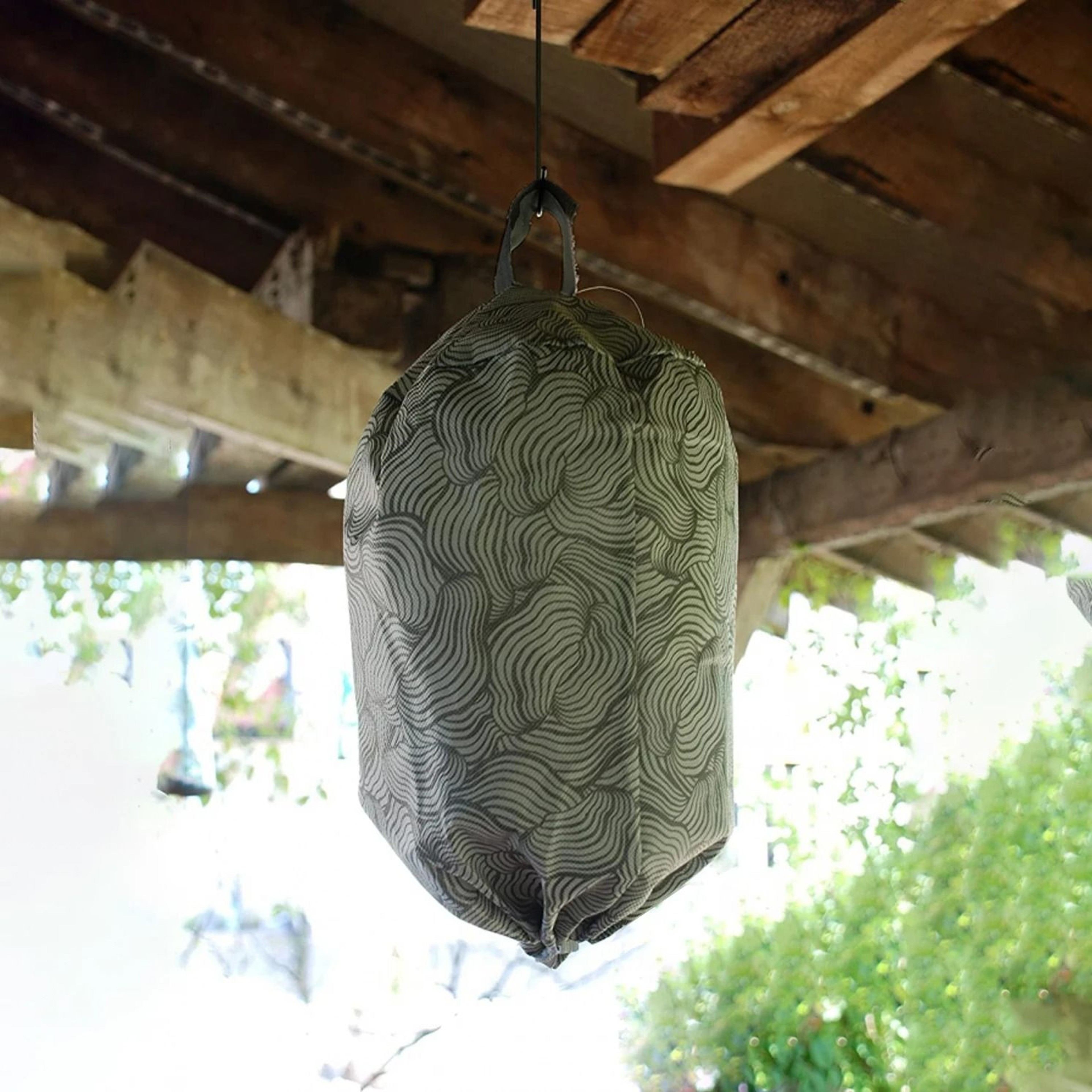 Hanging Wasp Nest Decoy Outdoor NonWoven Fabric Fake Hornet Deterrent Repeller 4