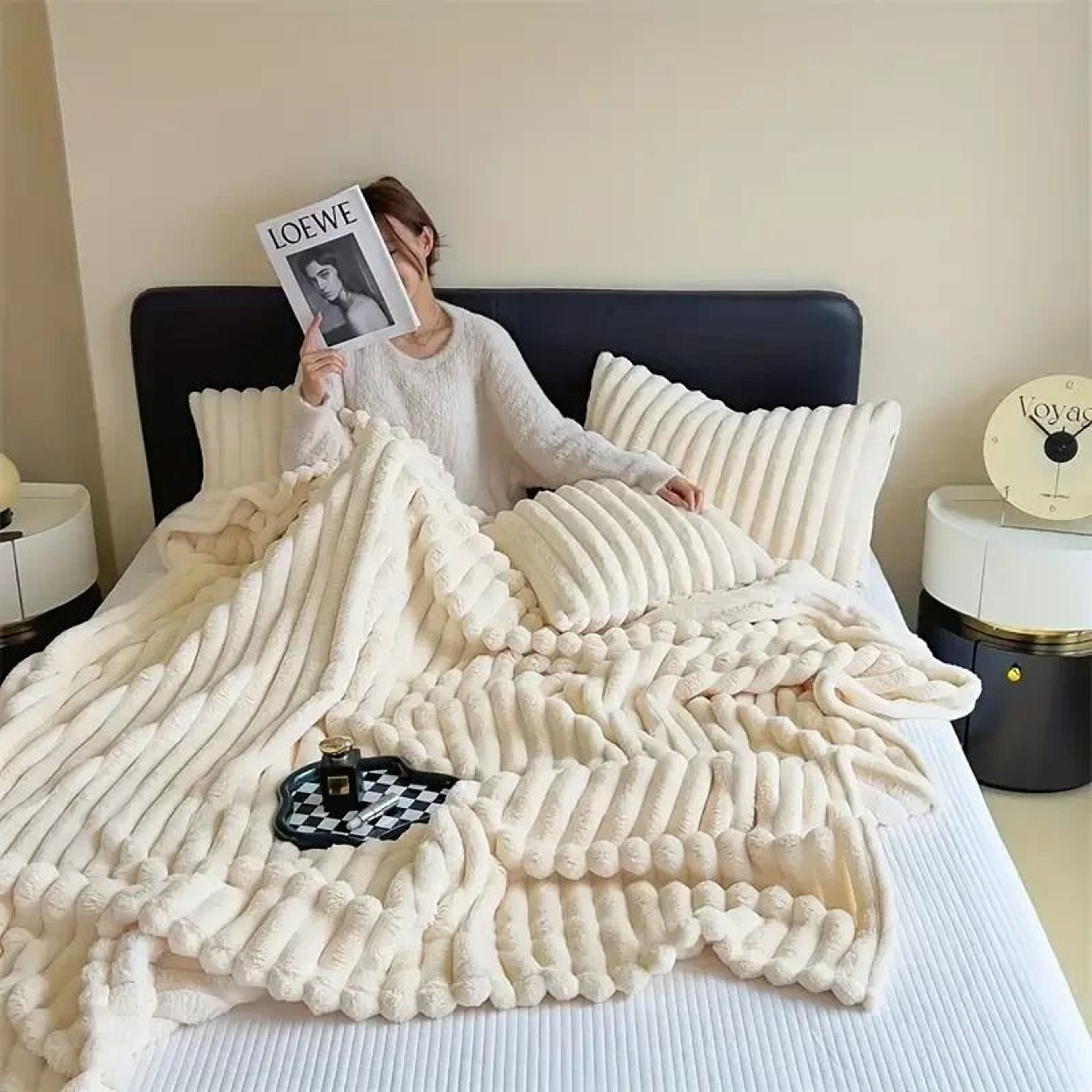 Light Luxury Solid Color Rabbit Velvet Blanket Winter Thickened Warm Flannel 1