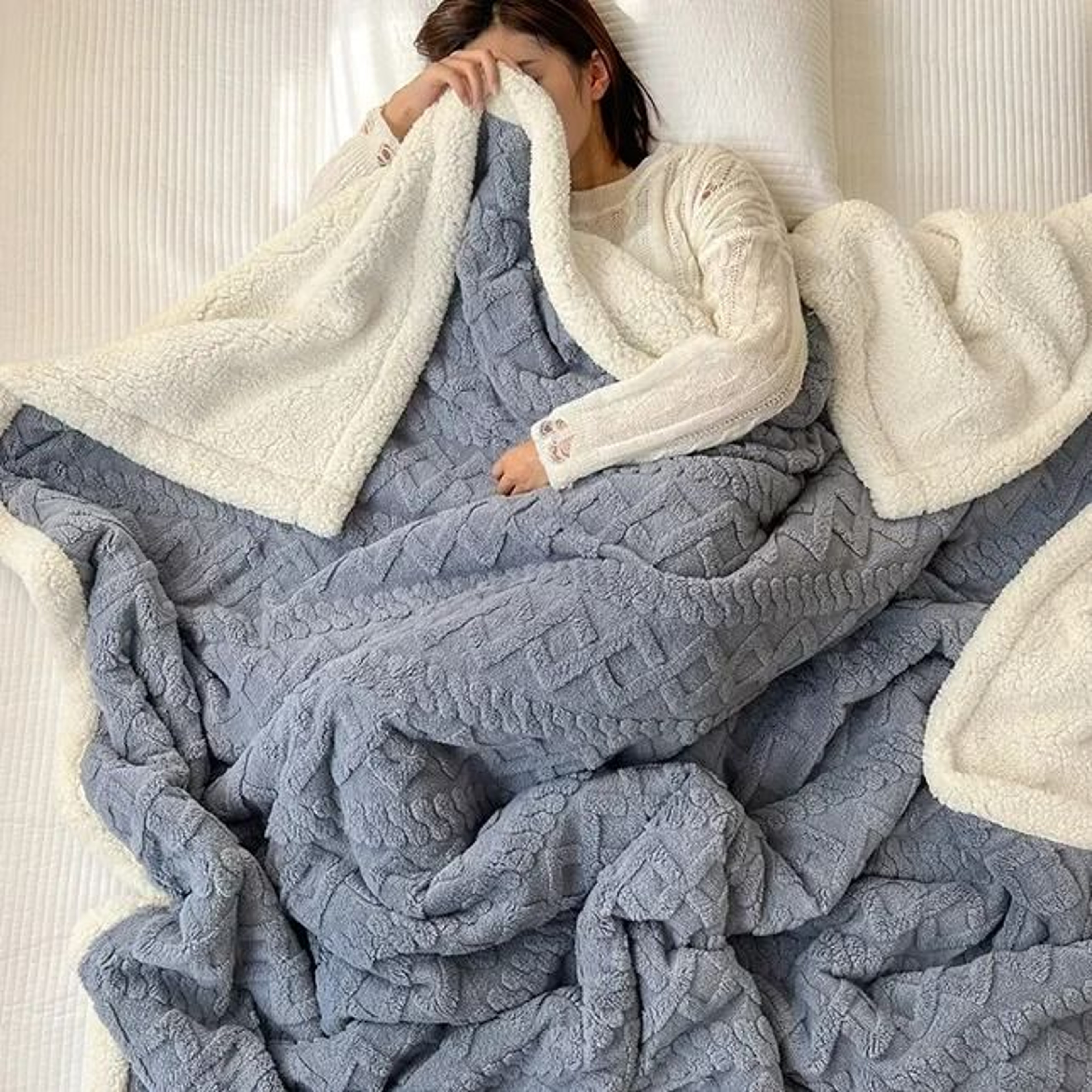 Soft Woolen Lamb Velvet Flannel Blanket Warm AllSeason Bed  Sofa Throw 6