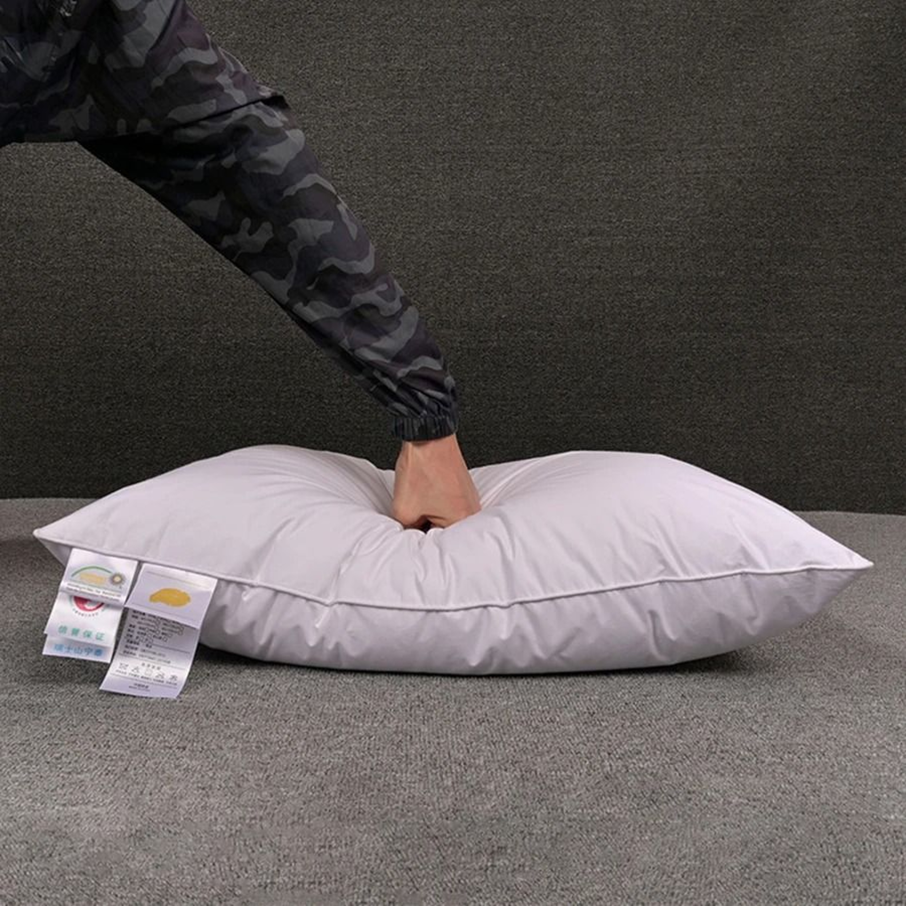 100 White Goose Feather Pillow FiveStar Hotel Grade Orthopedic Neck Pillow 48x74cm 1