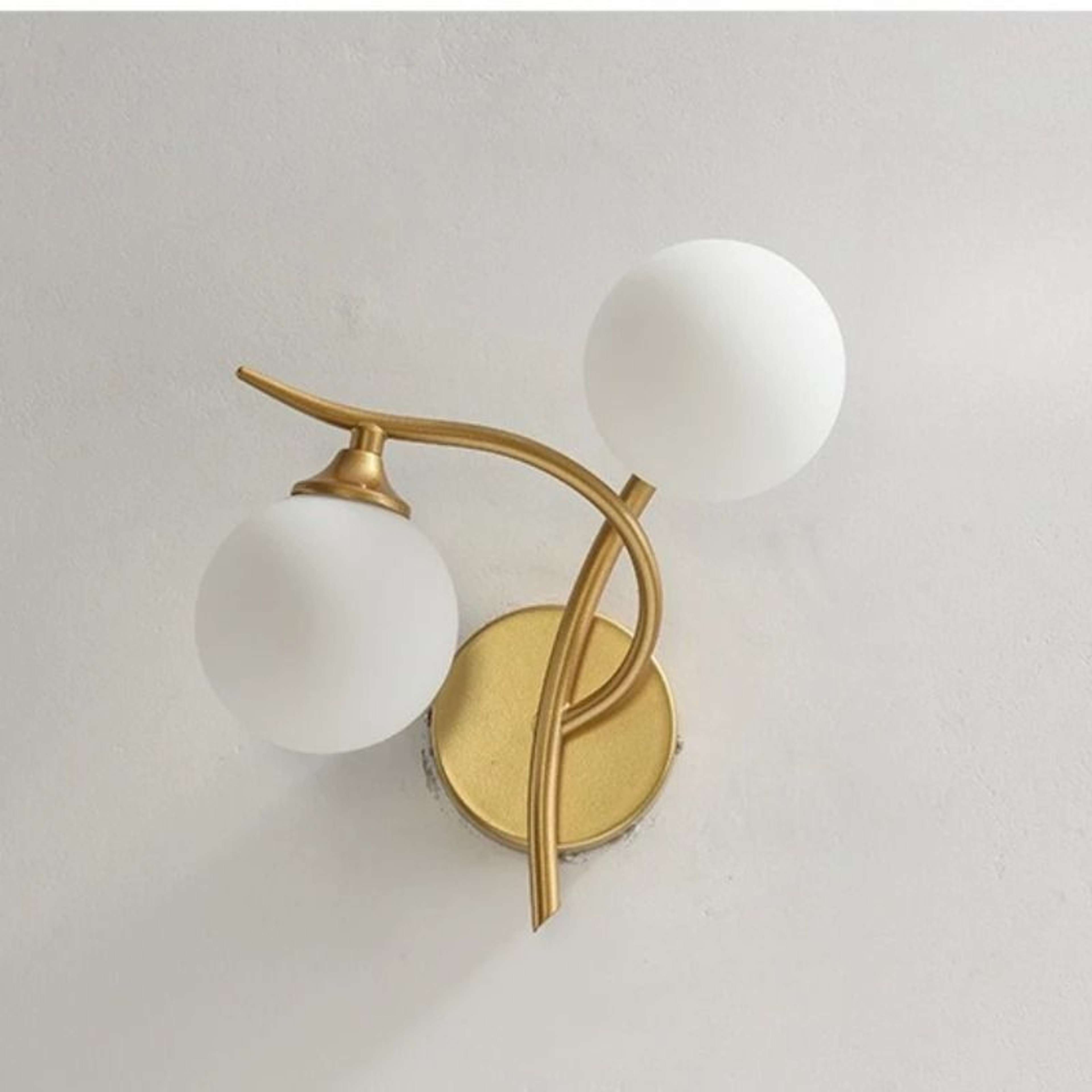 Modern Nordic Iron Wall Lamp With Glass Ball Shade Decorative Indoor Sconce For Bedroom Bedside Stu 4