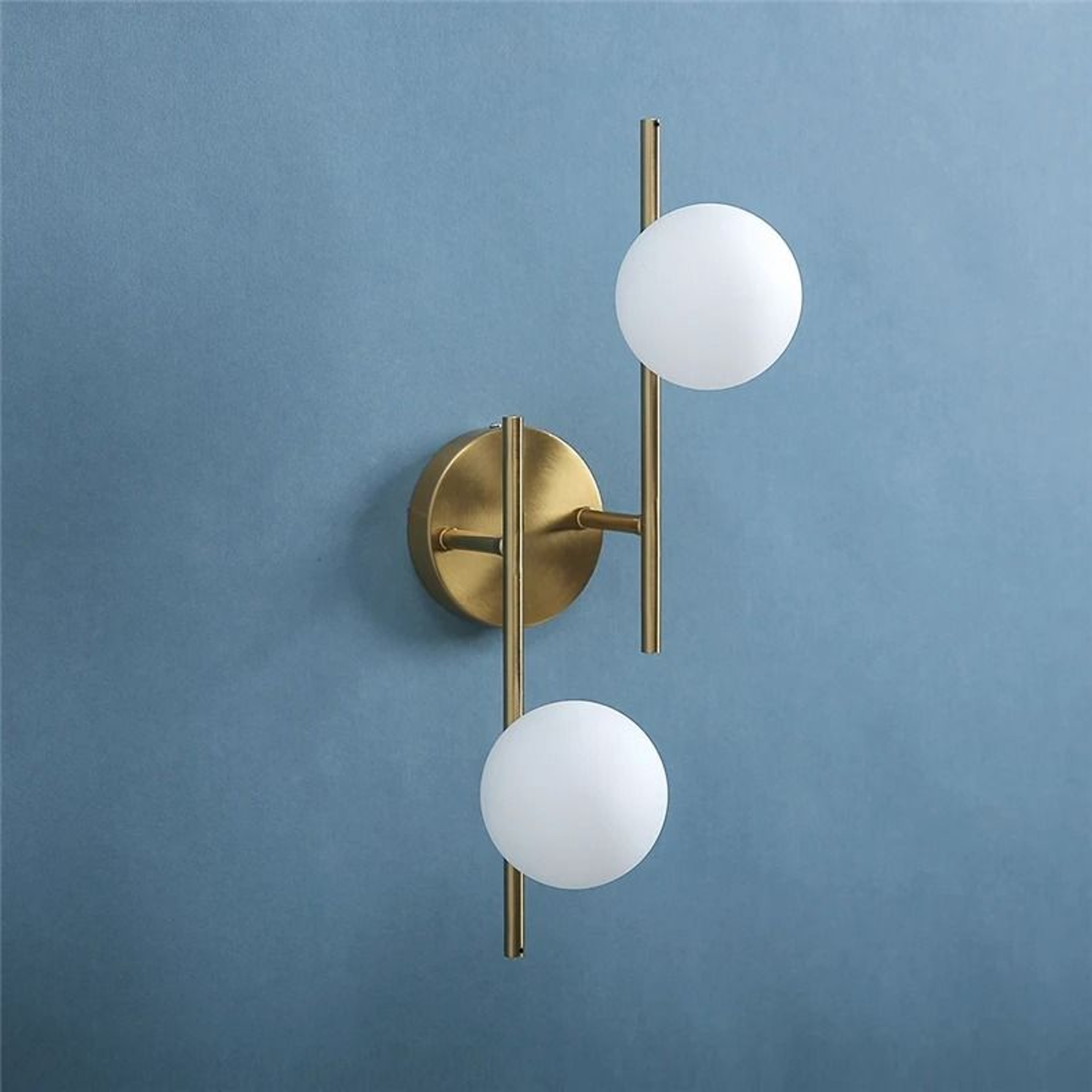 Modern Double Glass Ball LED Wall Lamp In Golden Finish 4