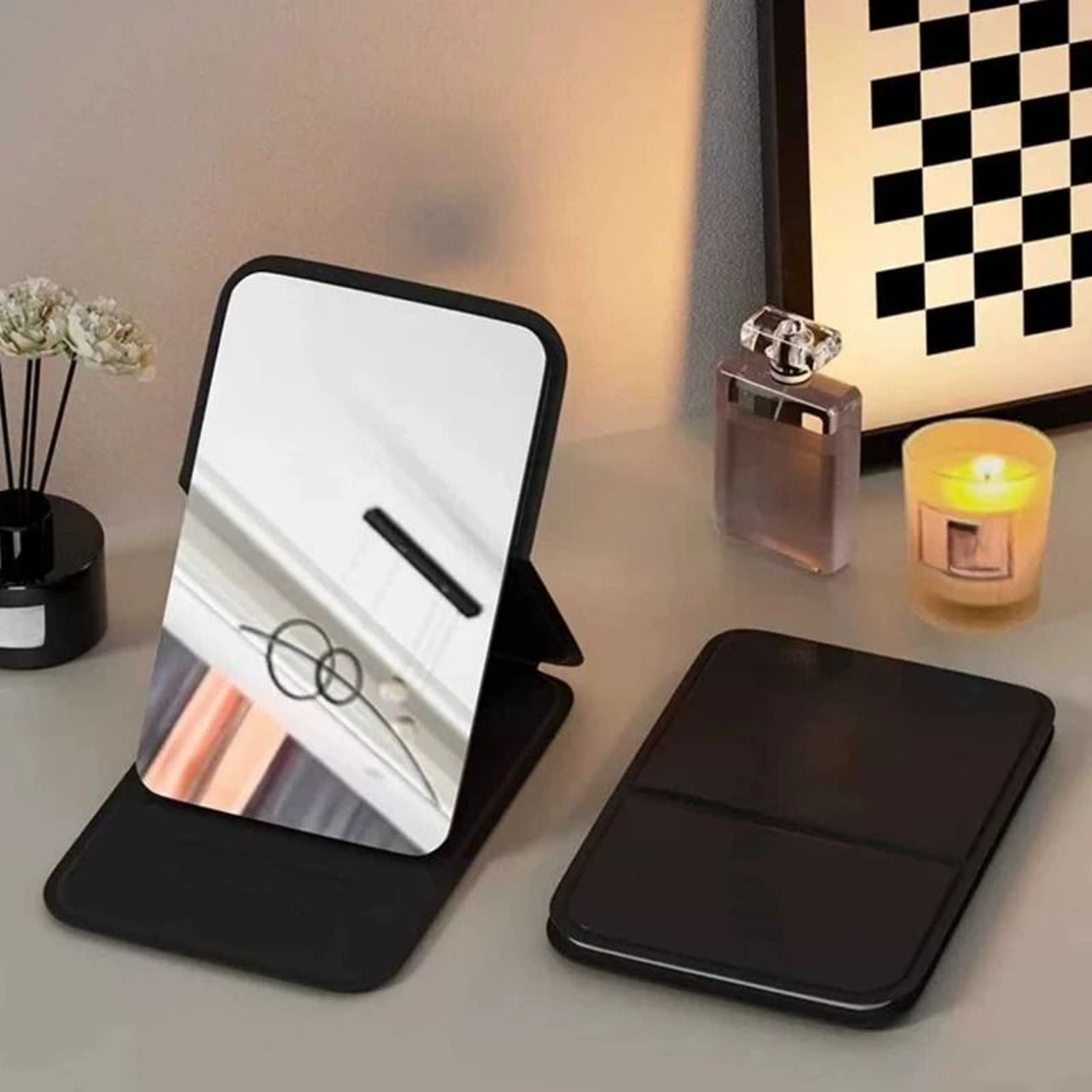 Portable Foldable Desktop Makeup Mirror For Travel Dorm  Home Vanity 3