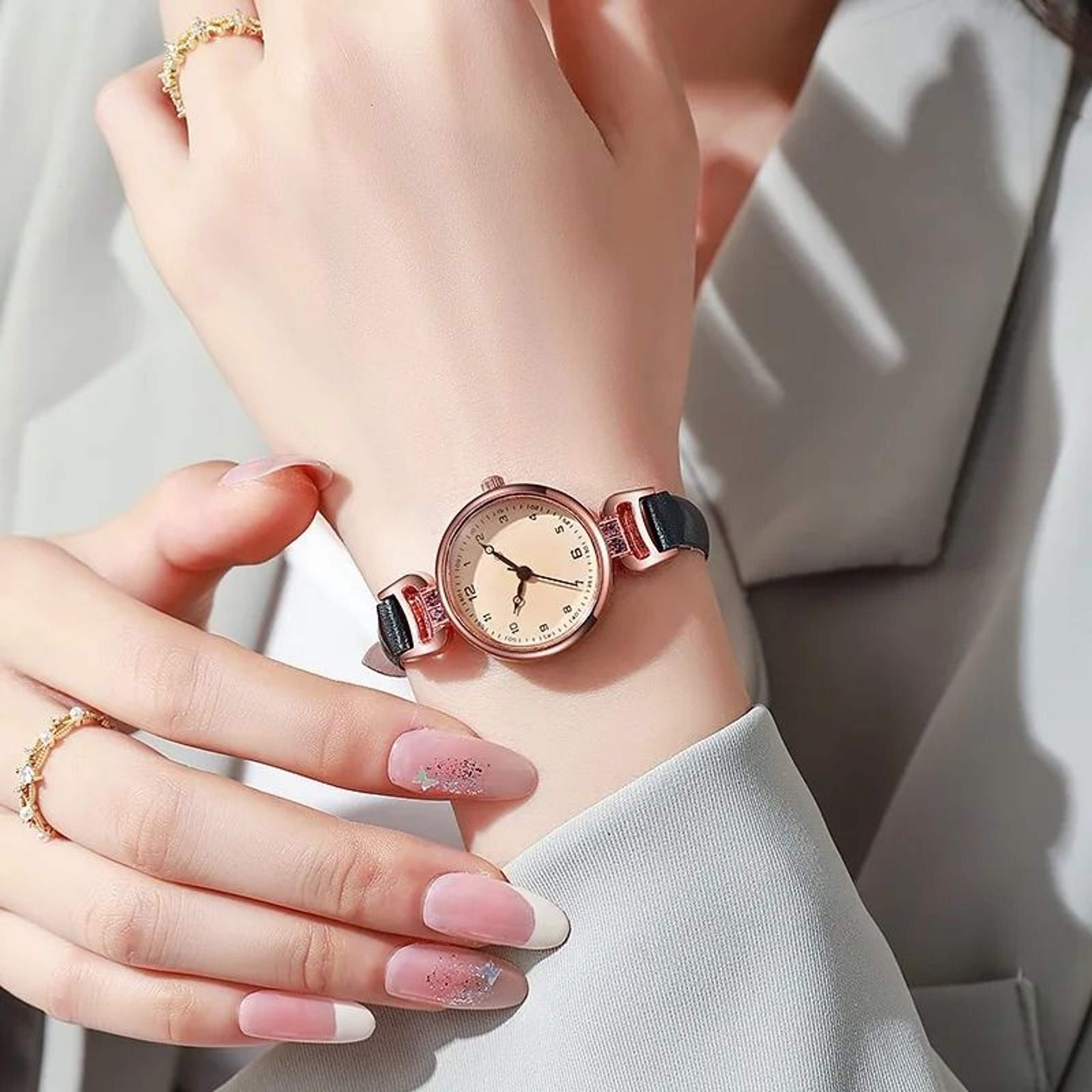 Fashion Minimalist Quartz Watch With Soft Leather Strap For Women 3