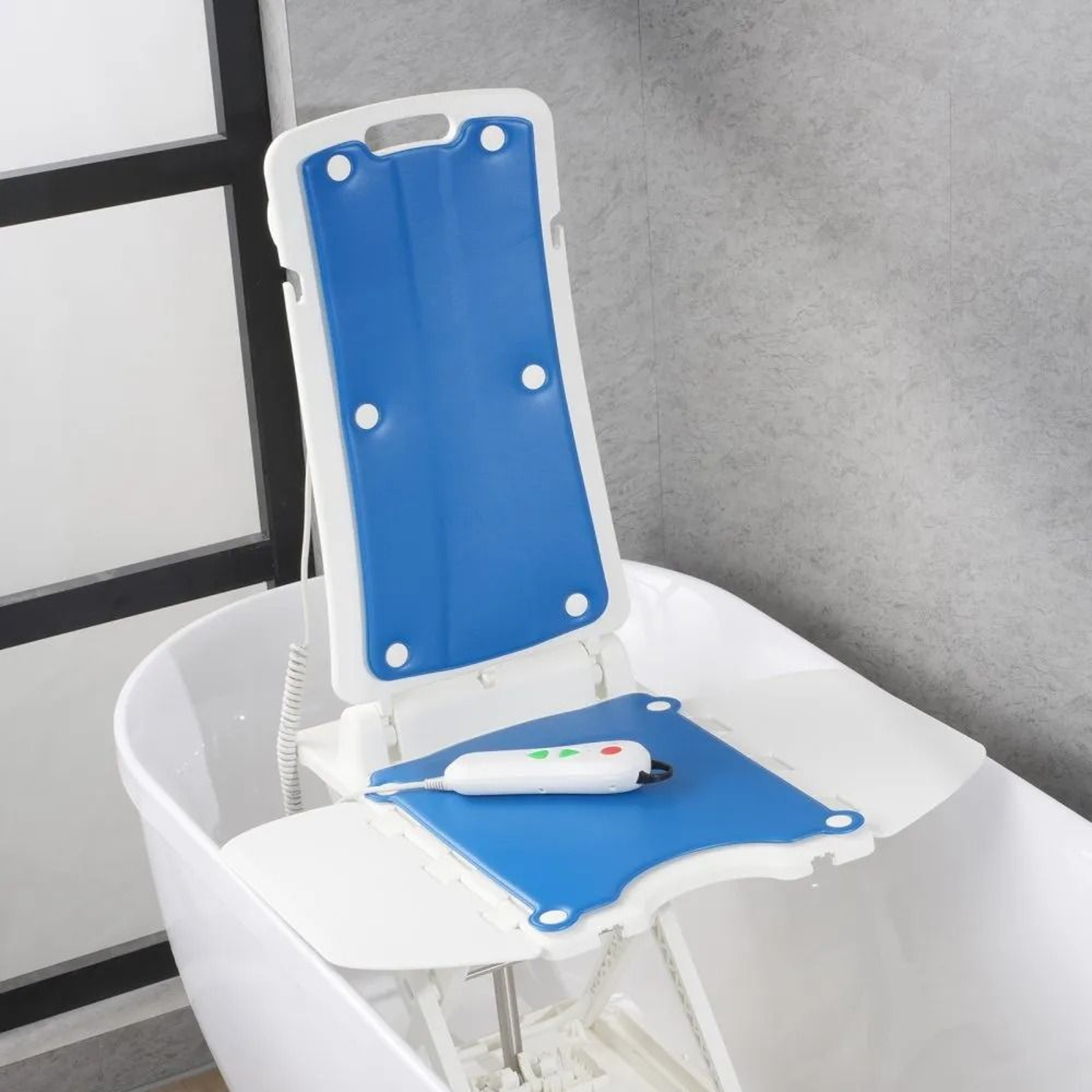Electric Bath Lift Chair For Seniors Waterproof Mobility Lift With Reclining Backrest 6