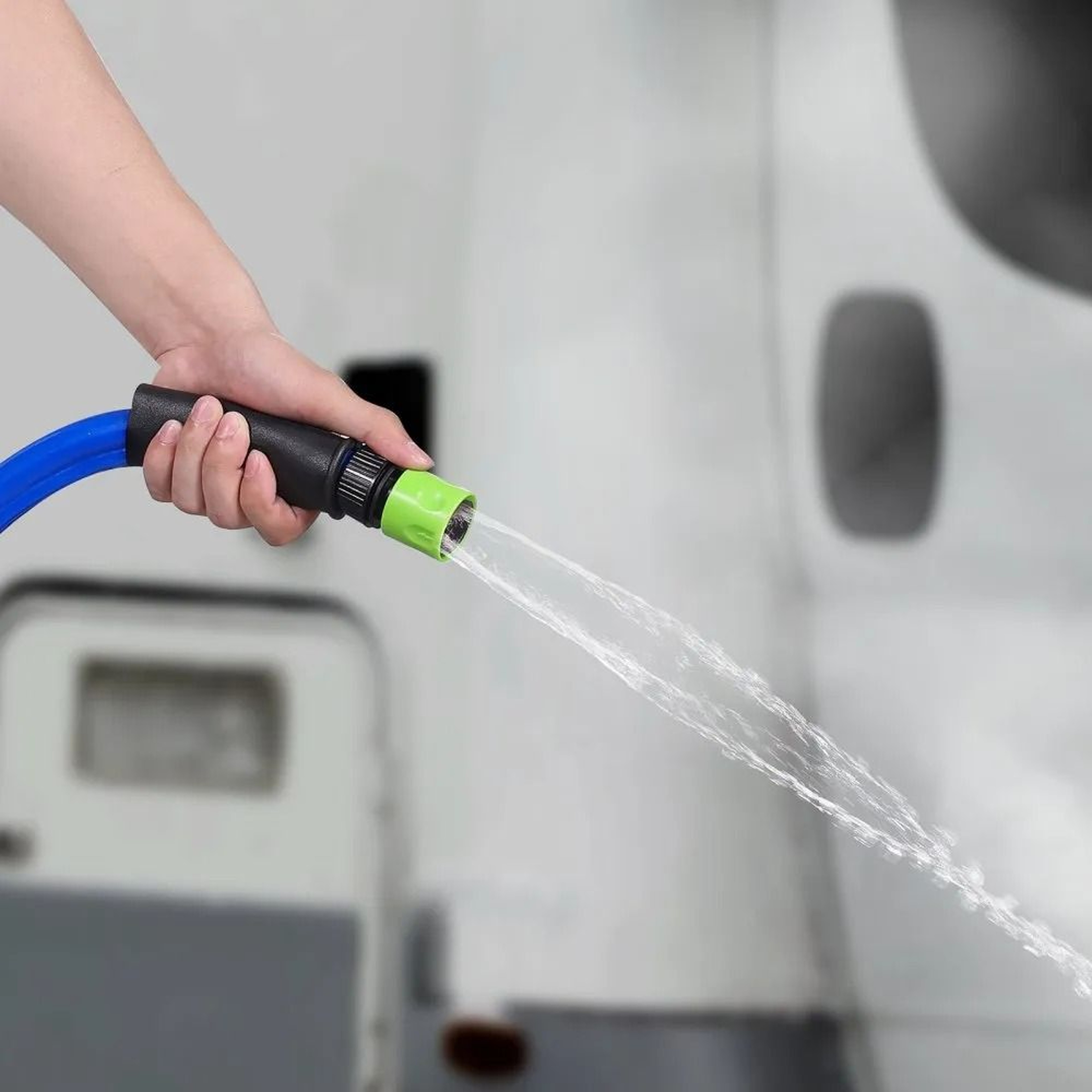 25 Ft Heated RV Water Hose With Freeze Protection And Drinking Water Safe Design 6