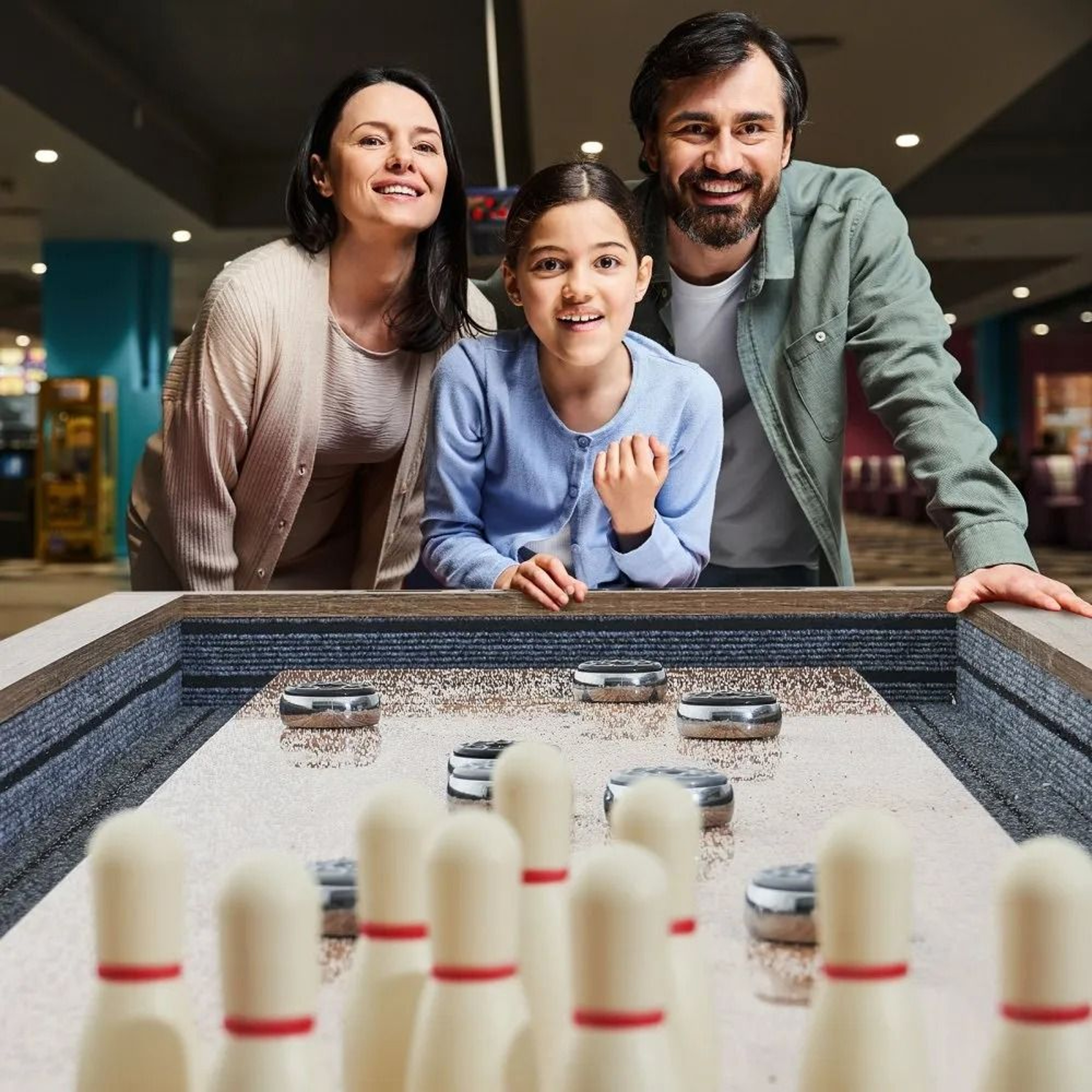 9 Ft Shuffleboard Table 2 In 1 Shuffleboard And Bowling Game Set With Scratch Resistant Playfield 6