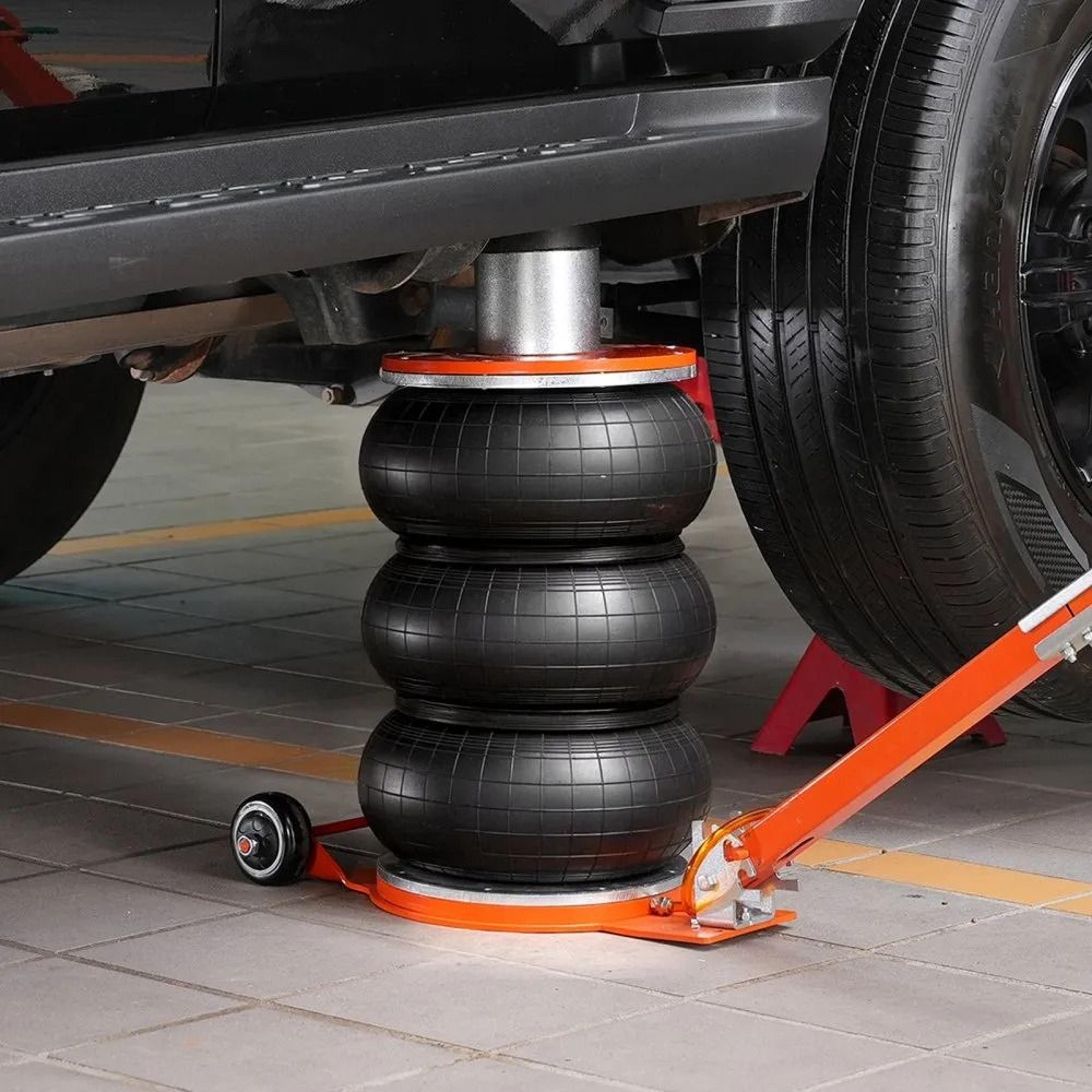 5 Ton Pneumatic Air Jack With Adjustable Handle Heightened Column And Rubber Pad 6