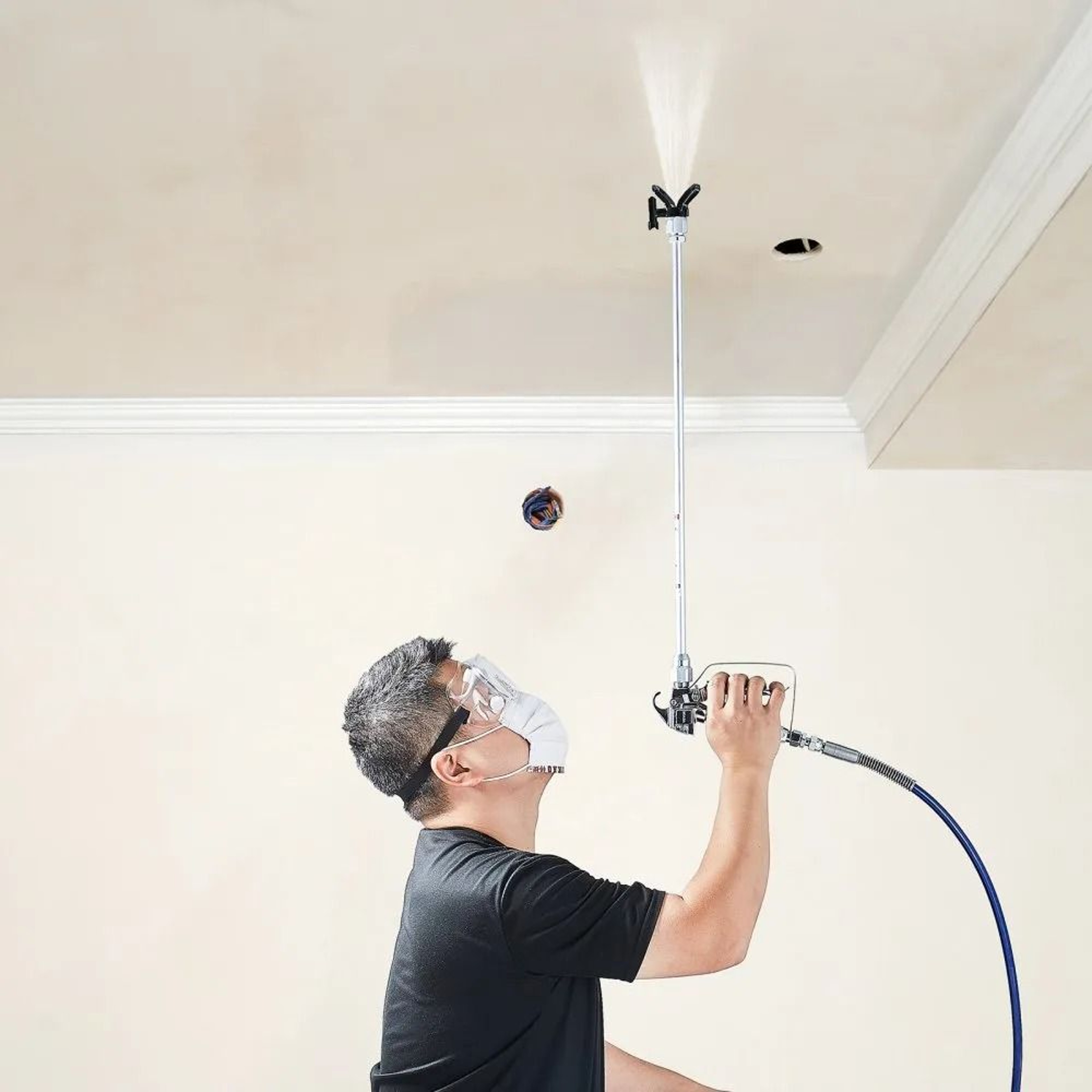 3600 PSI Airless Paint Spray Gun And Hose Kit With 5 Spray Tips And Extension Rods 6