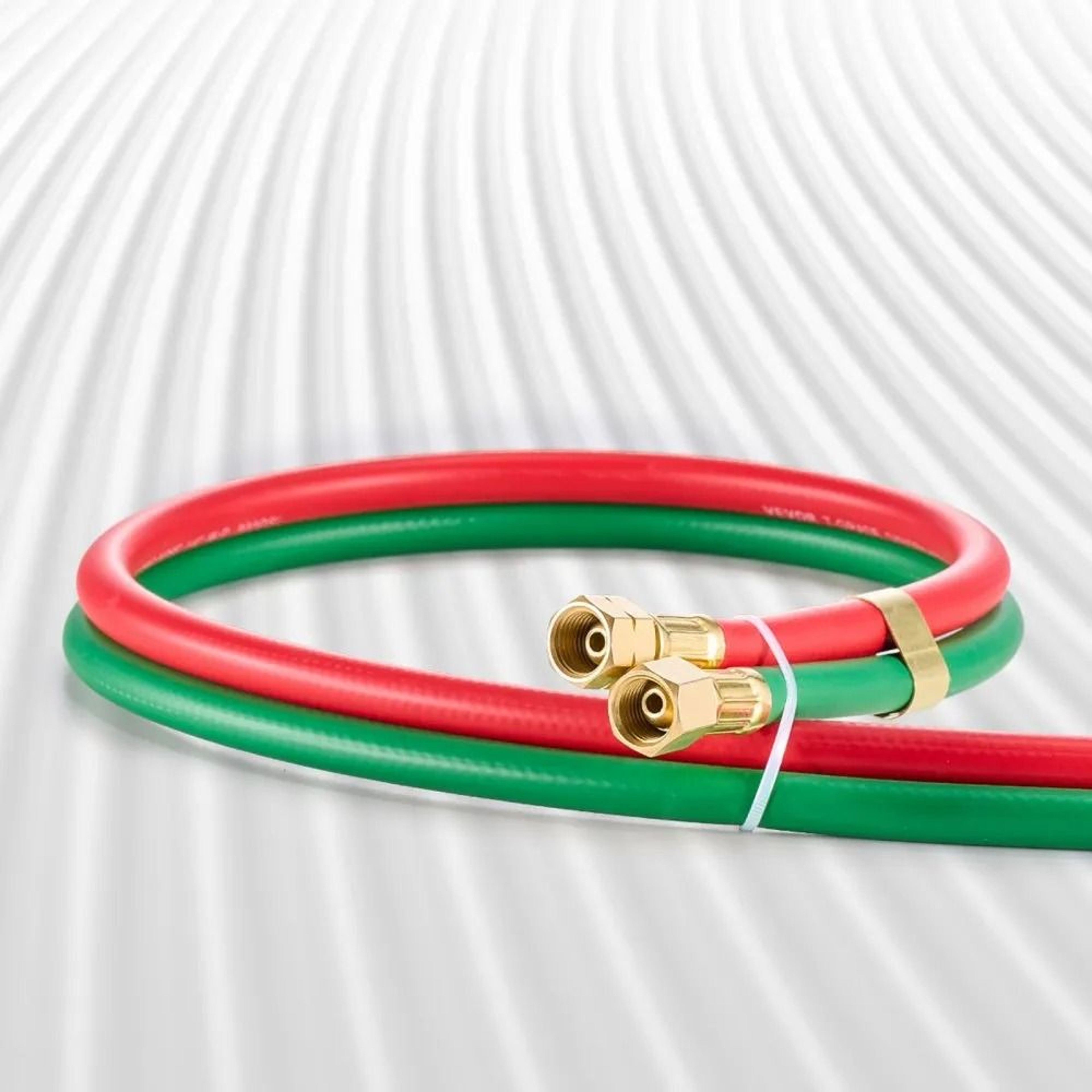 Oxygen Acetylene Twin Welding Hose 14 Inch X 50 FT With TGrade Rubber And B Fittings 6