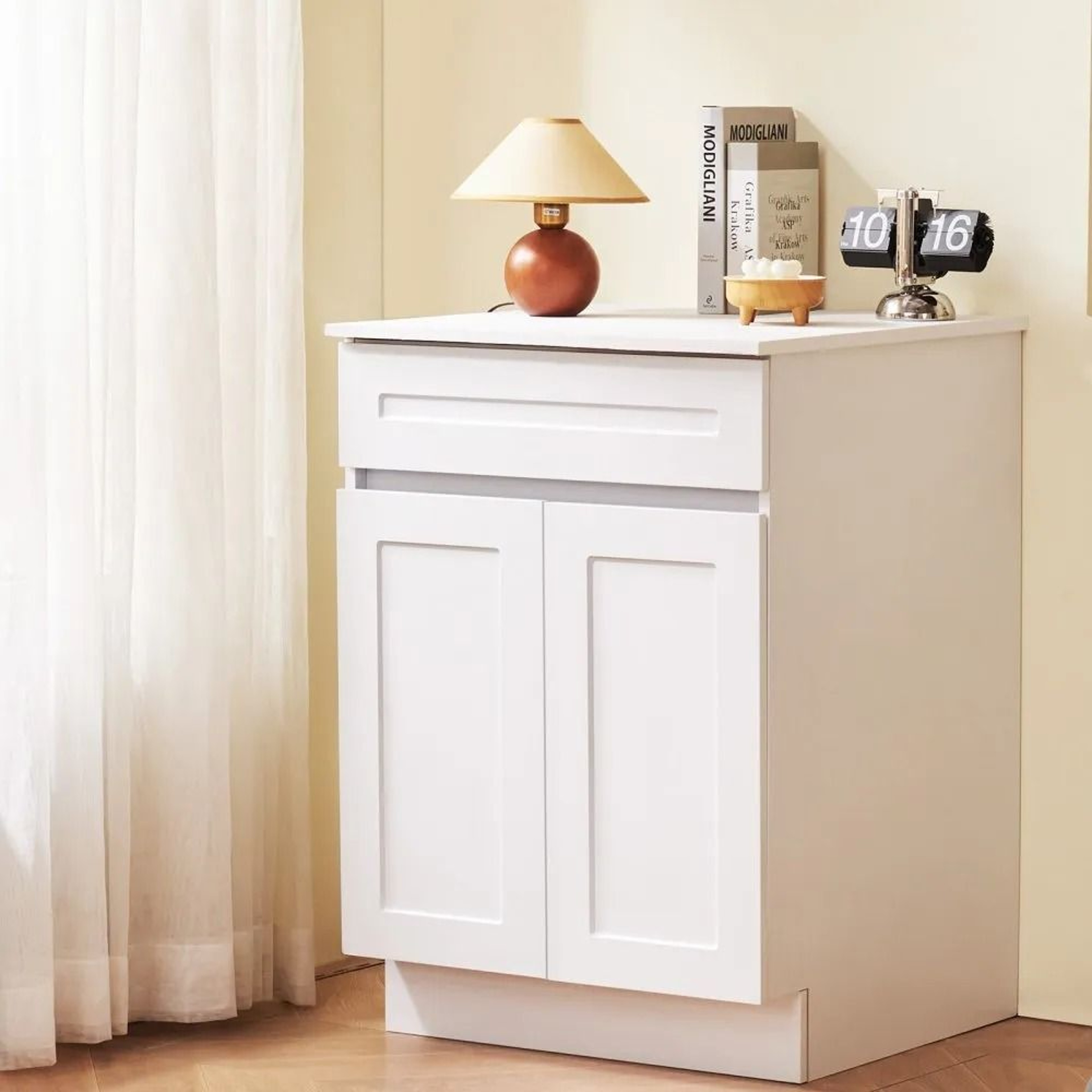 White Shaker Base Cabinet With Drawer And Adjustable Shelfs 6