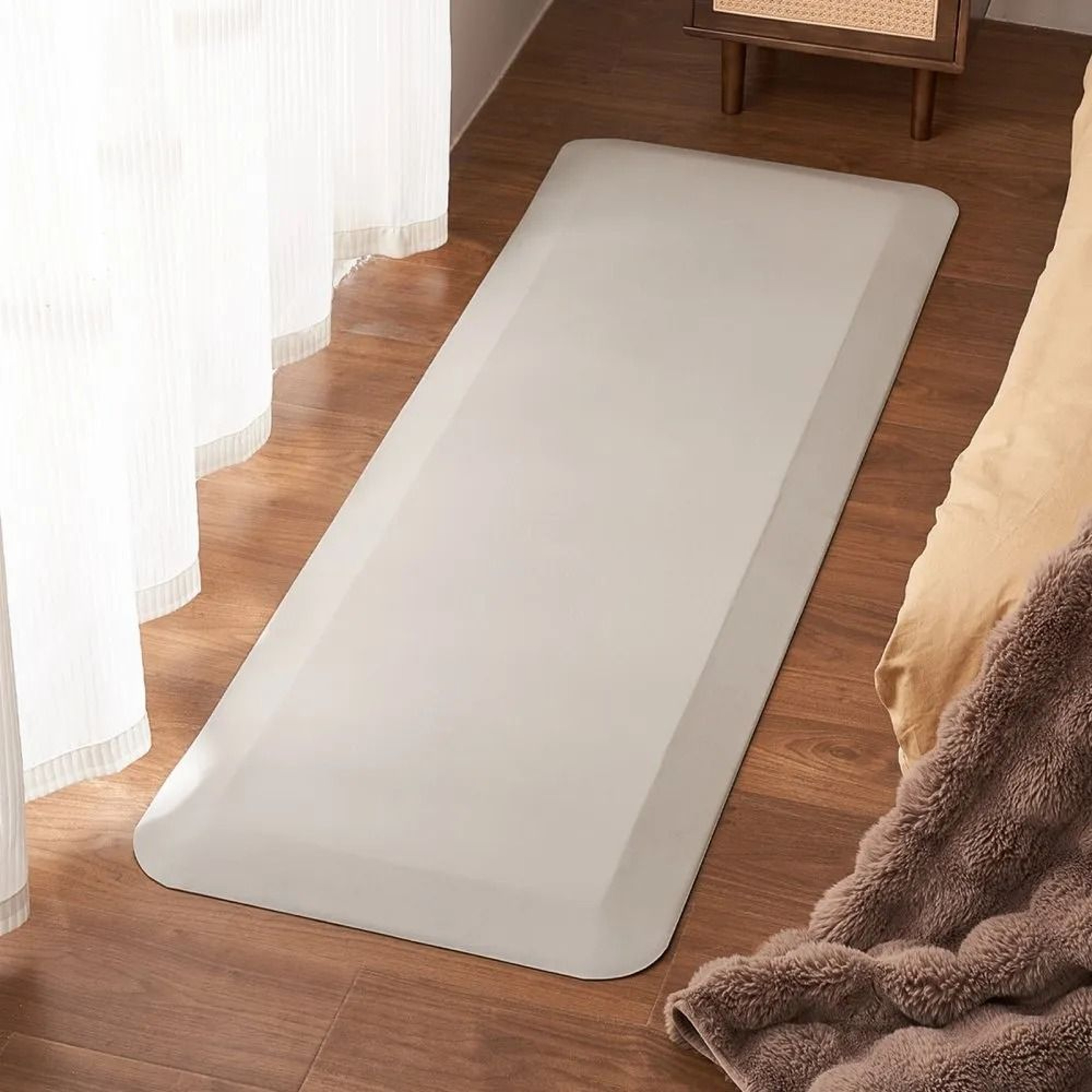 Fall Protection Mat For Elderly With 34Inch Cushioning And NonSlip Beveled Edges 6