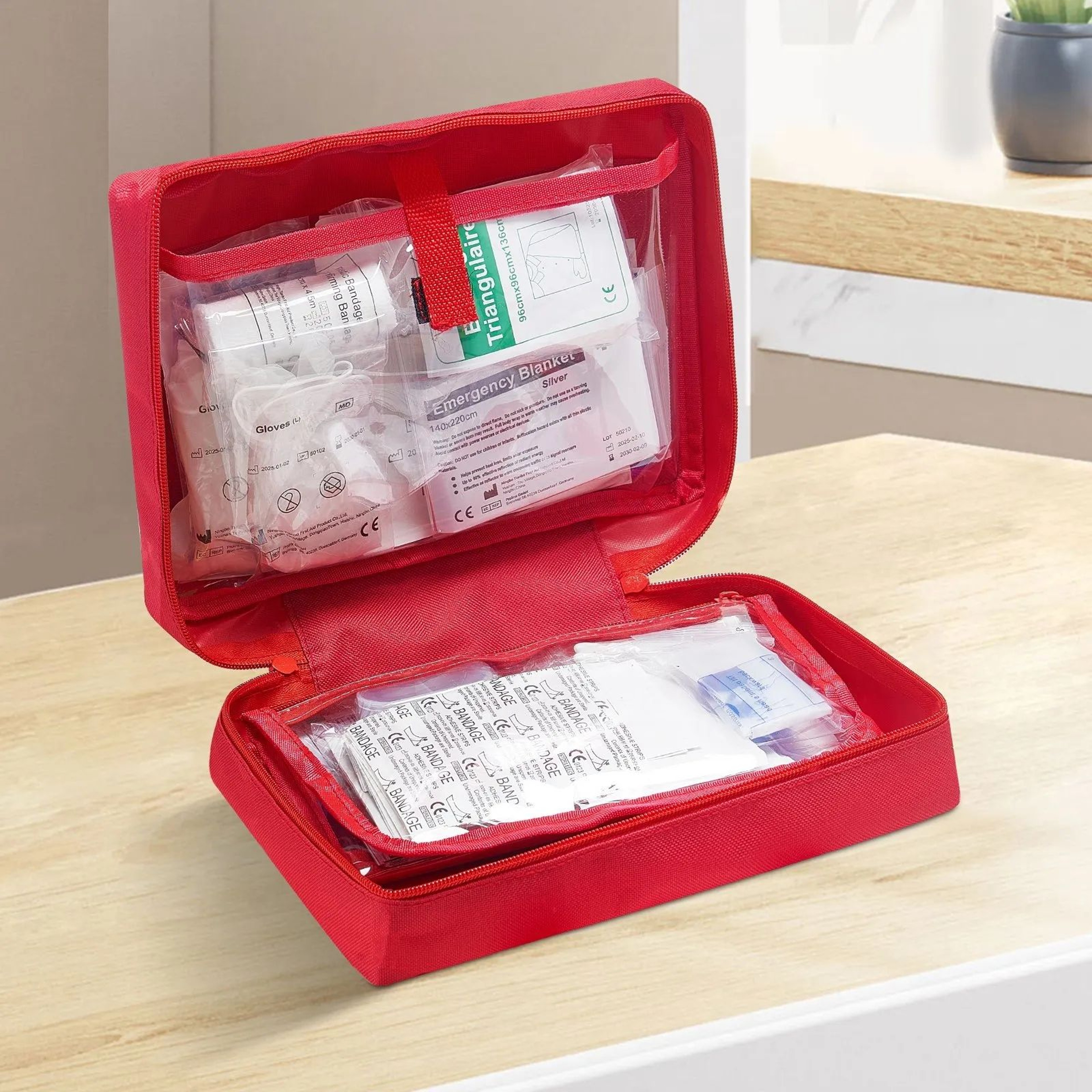 420Piece First Aid Kit With Durable 600D Nylon Emergency Medical Supply Bag 5