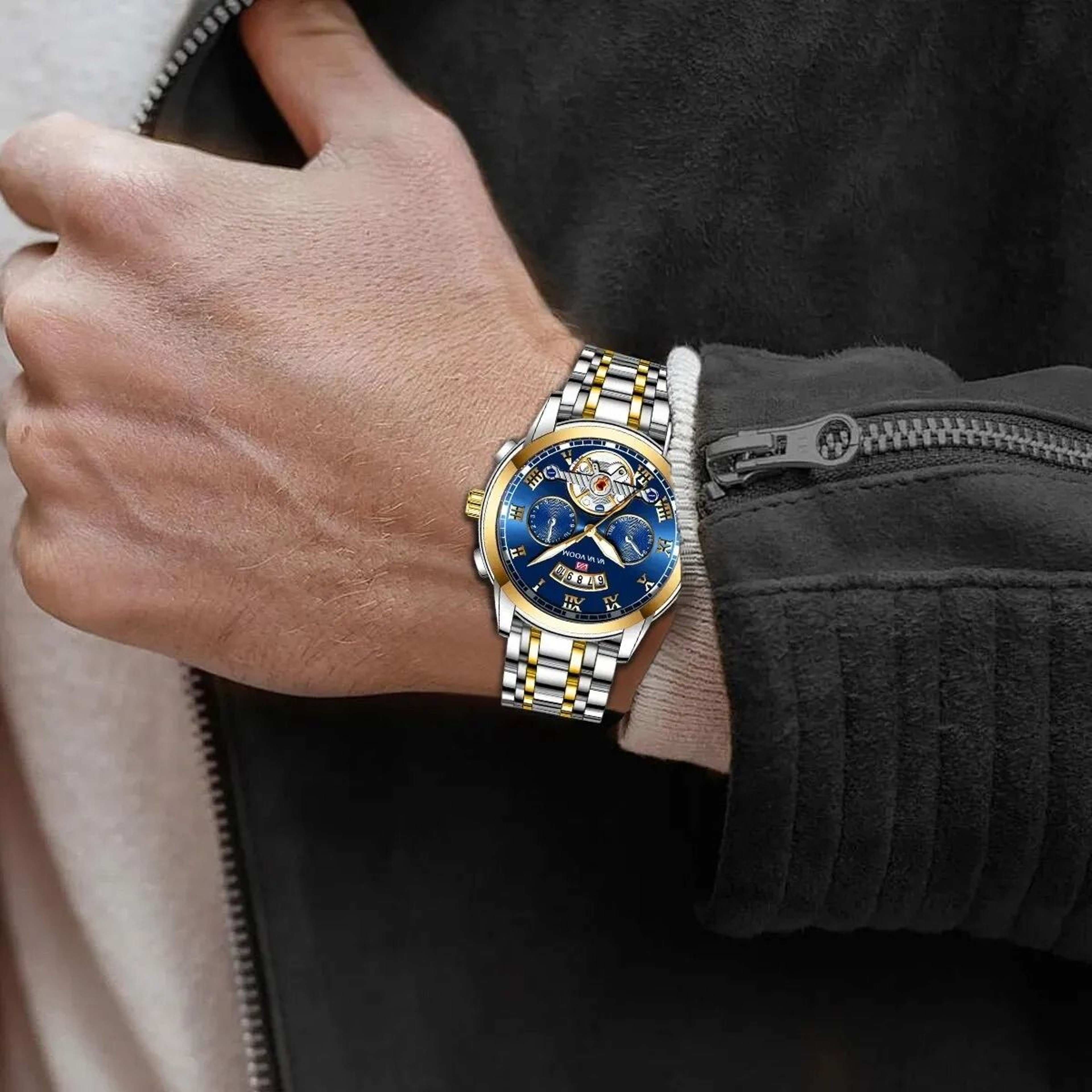 Luxury Stainless Steel Mens Watch With Luminescent Display 2