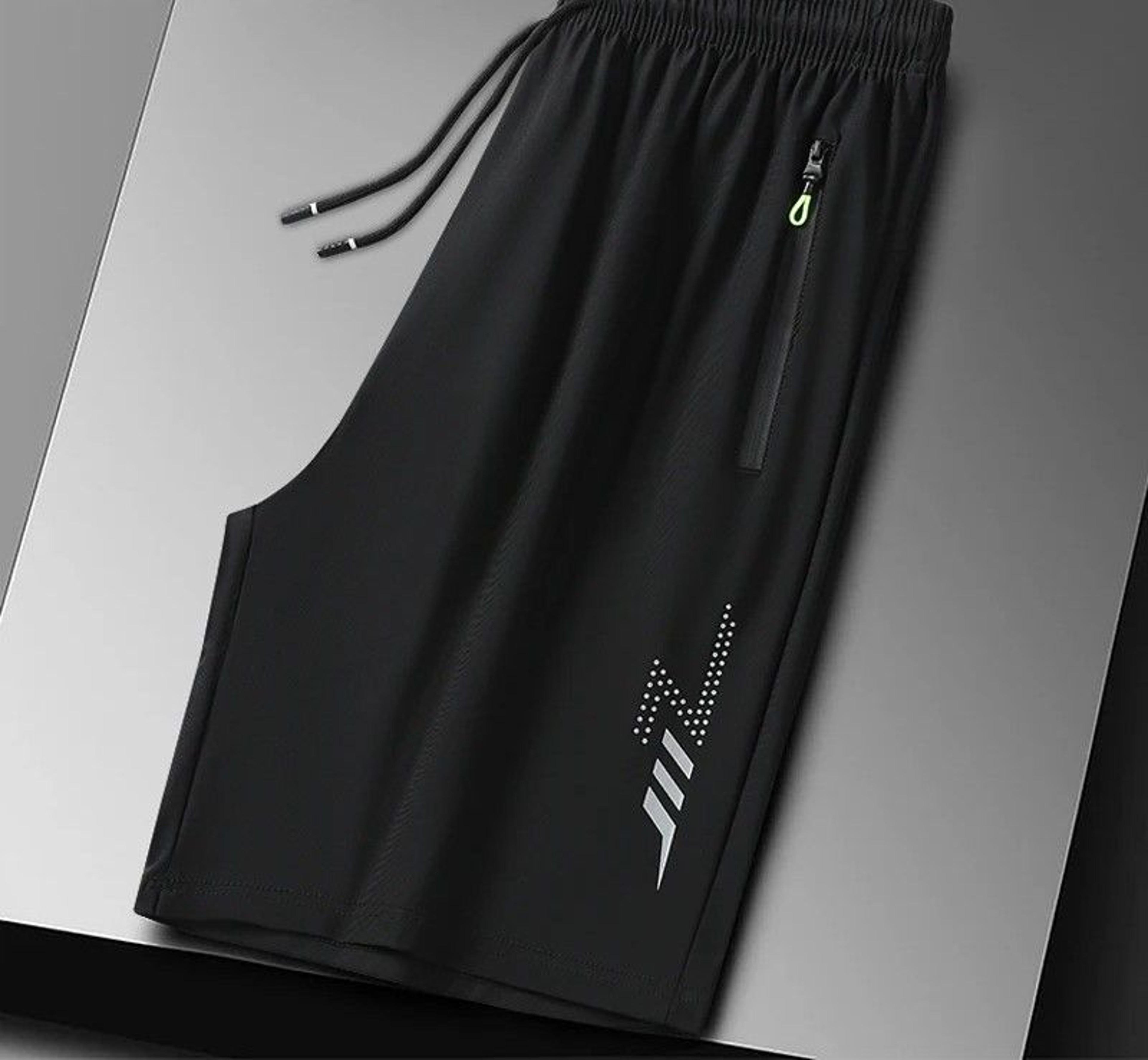 Lightweight Quick Dry Fitness Shorts For Men With Breathable Design 15