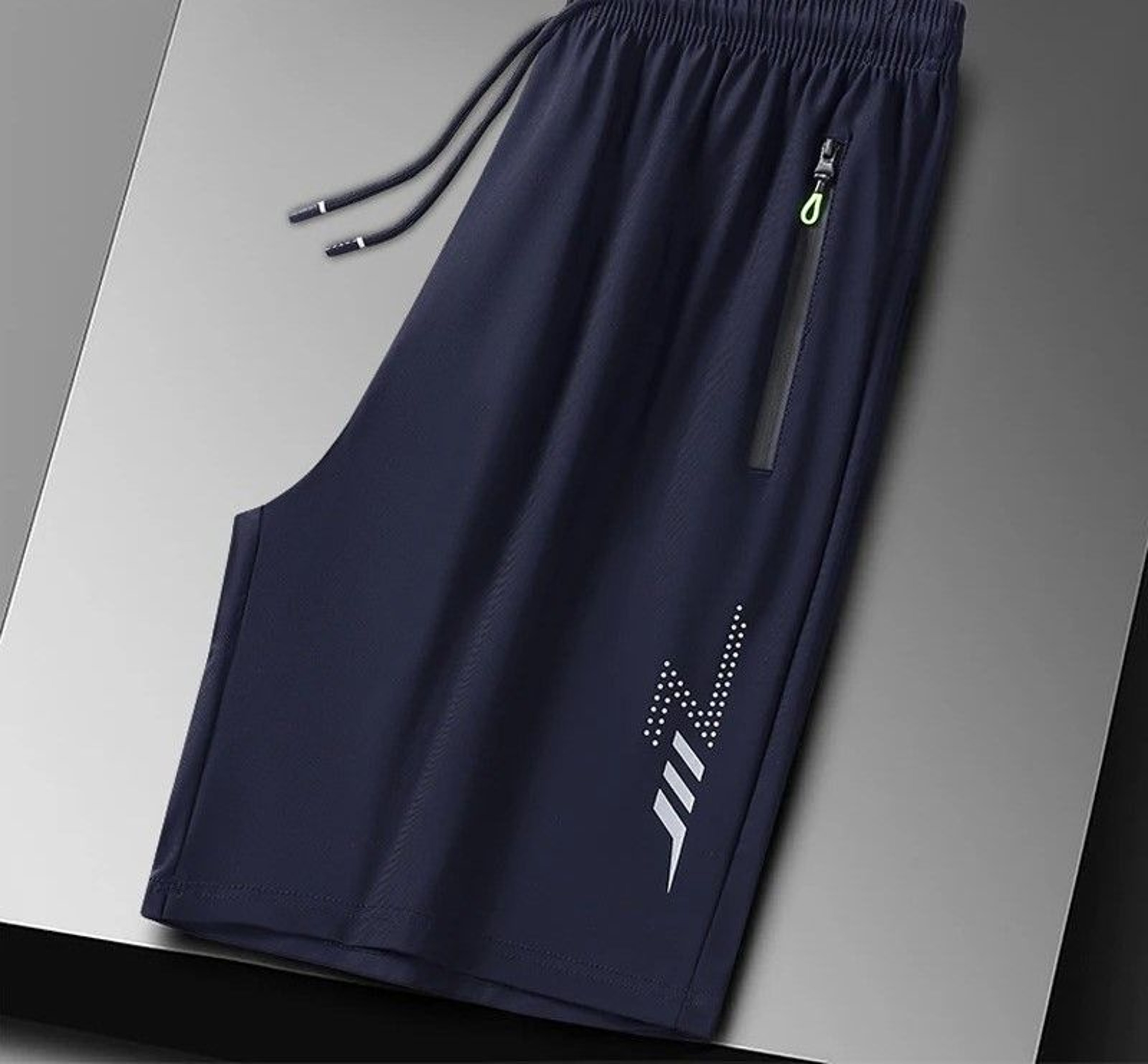 Lightweight Quick Dry Fitness Shorts For Men With Breathable Design 17