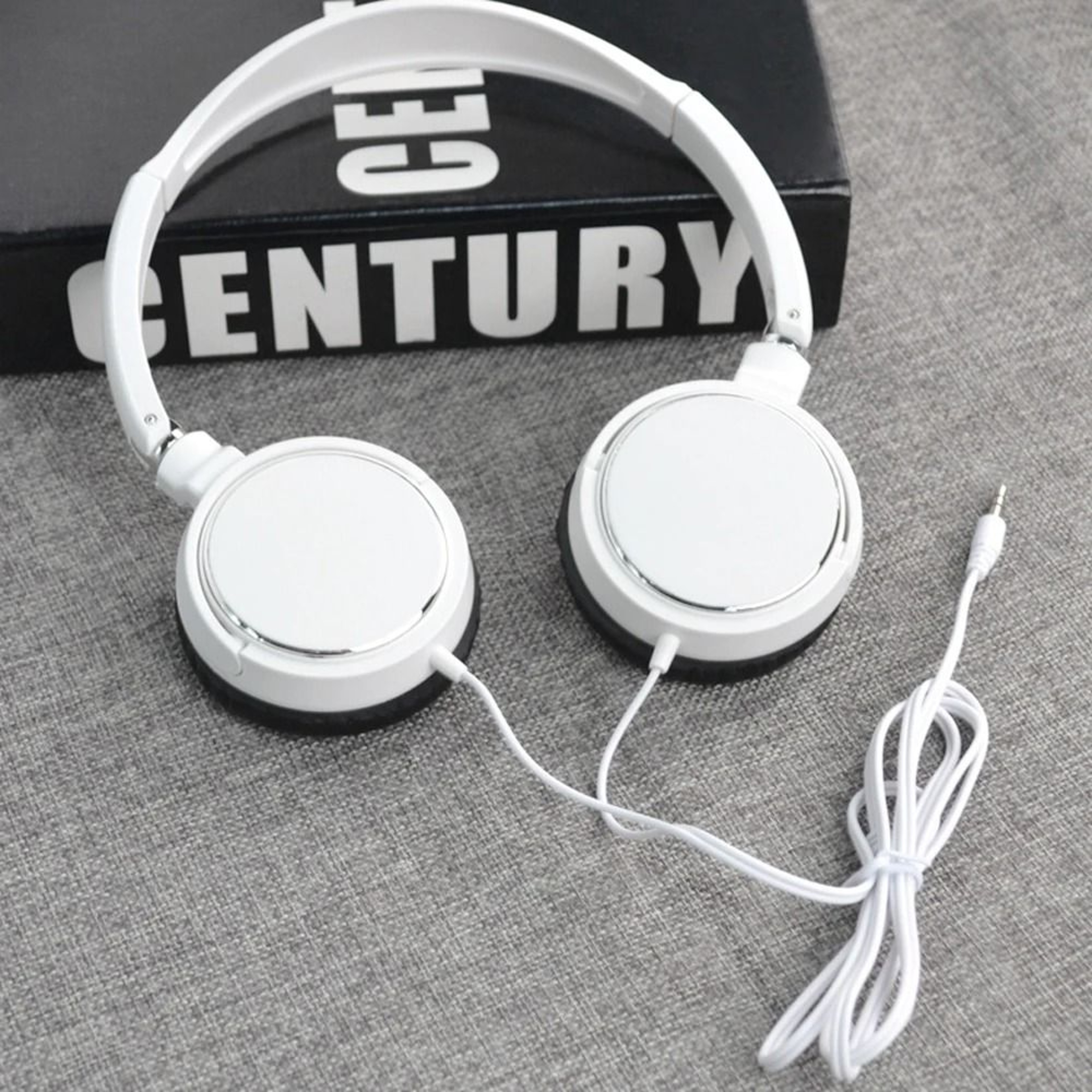 Foldable Wired Headset With Noise Cancellation And 35 Mm Jack 4