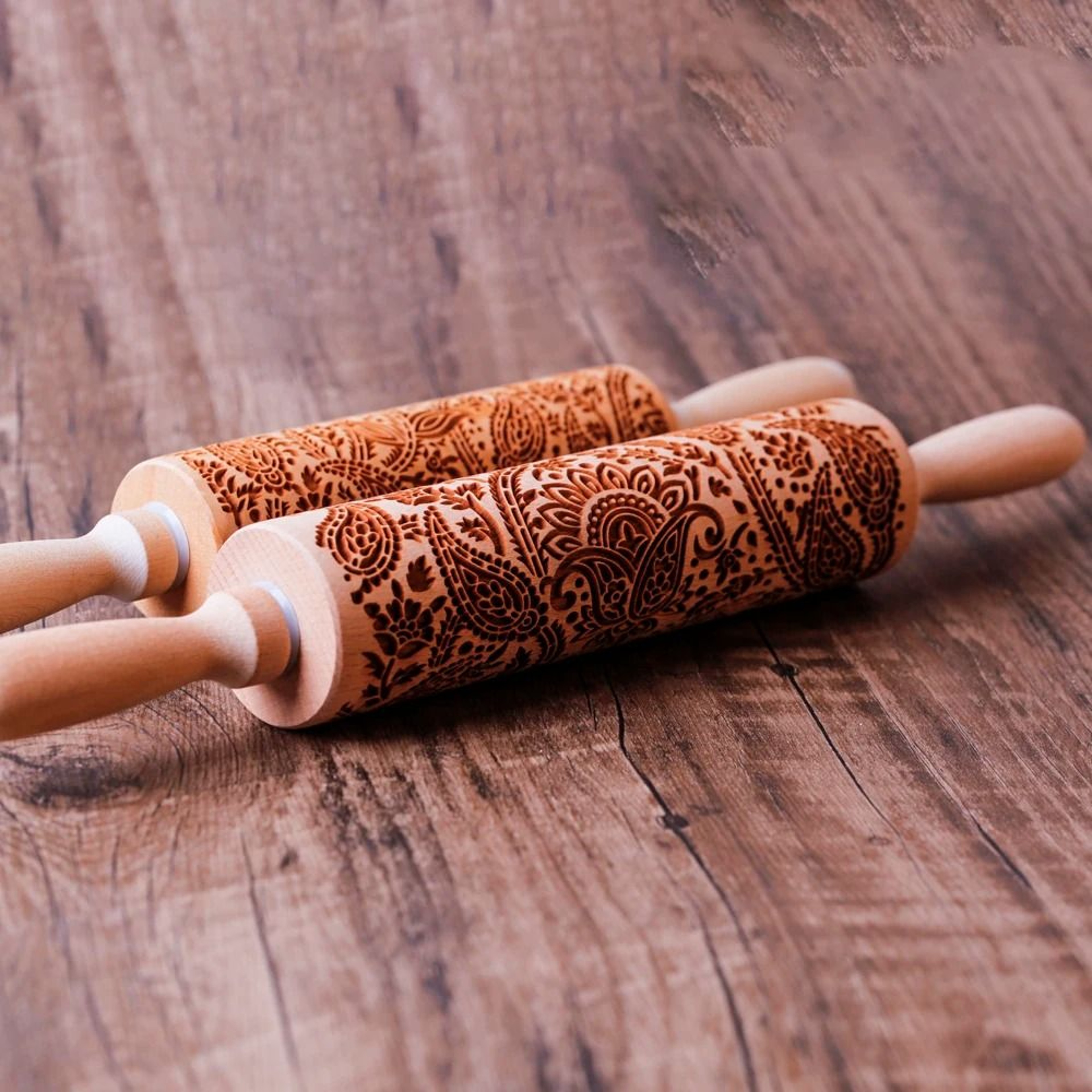 Engraved Wooden Rolling Pin For Decorative Baking 2