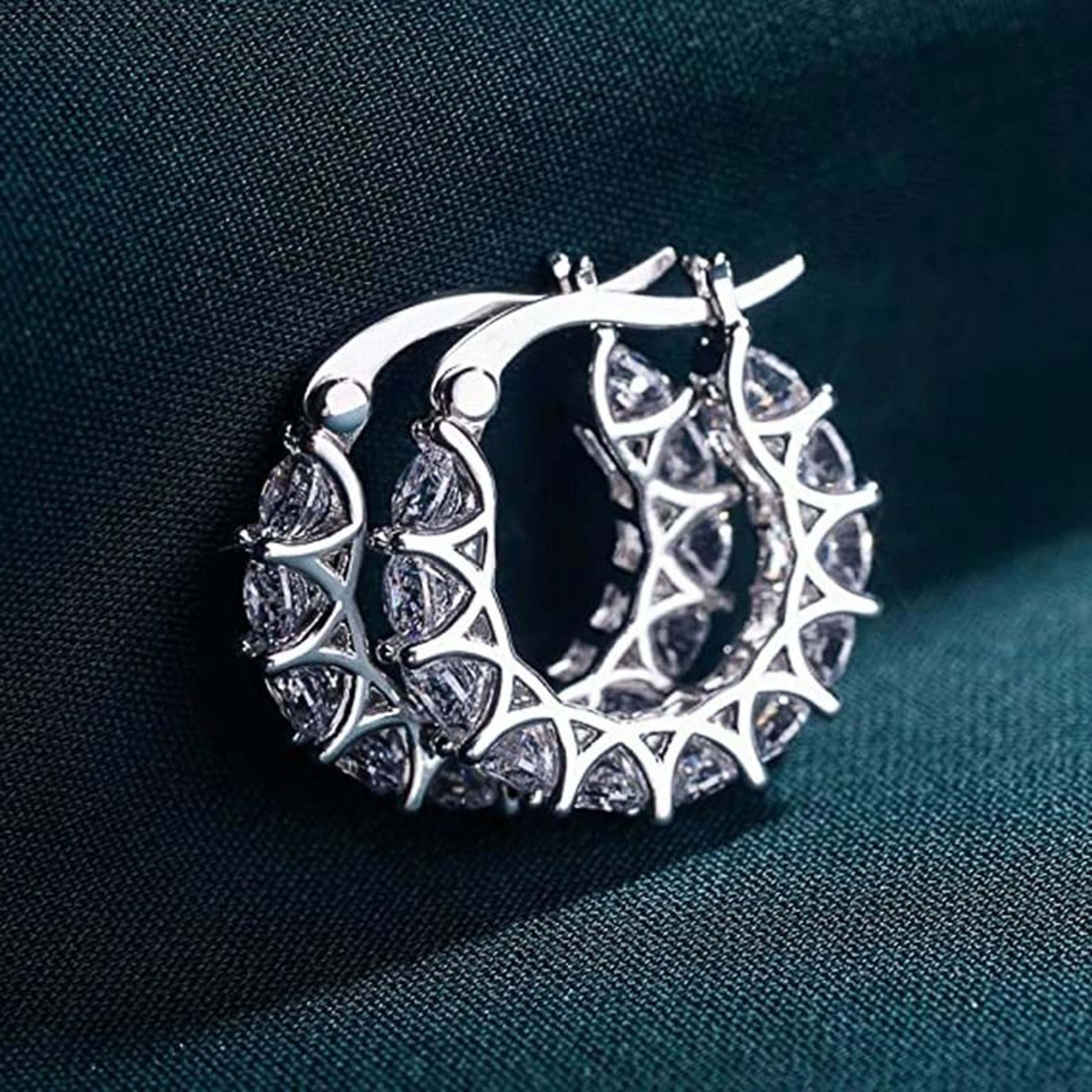 Dazzling Crystal Hoop Earrings 3