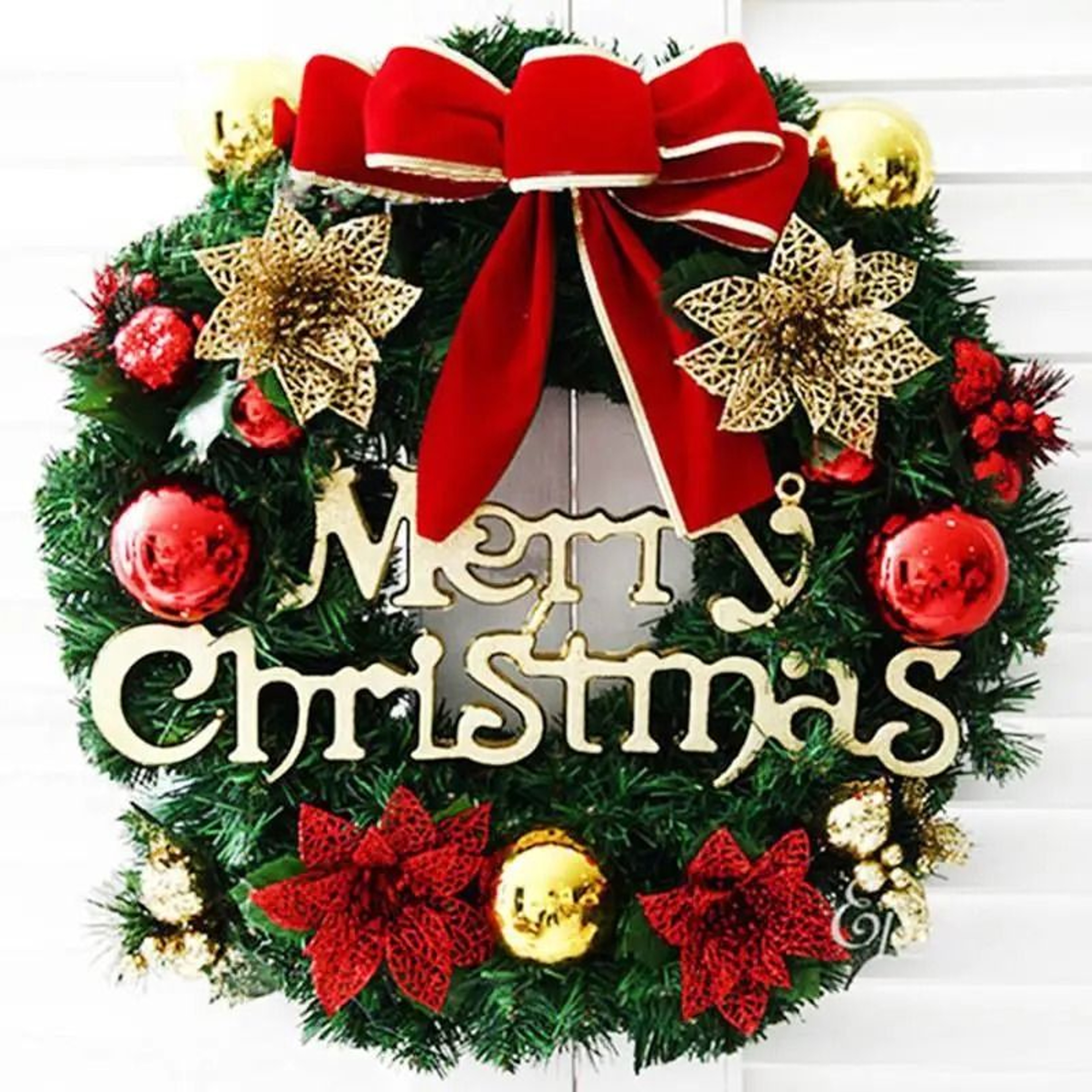 Handmade Christmas Wreath For Elegant Holiday Home Decor 9
