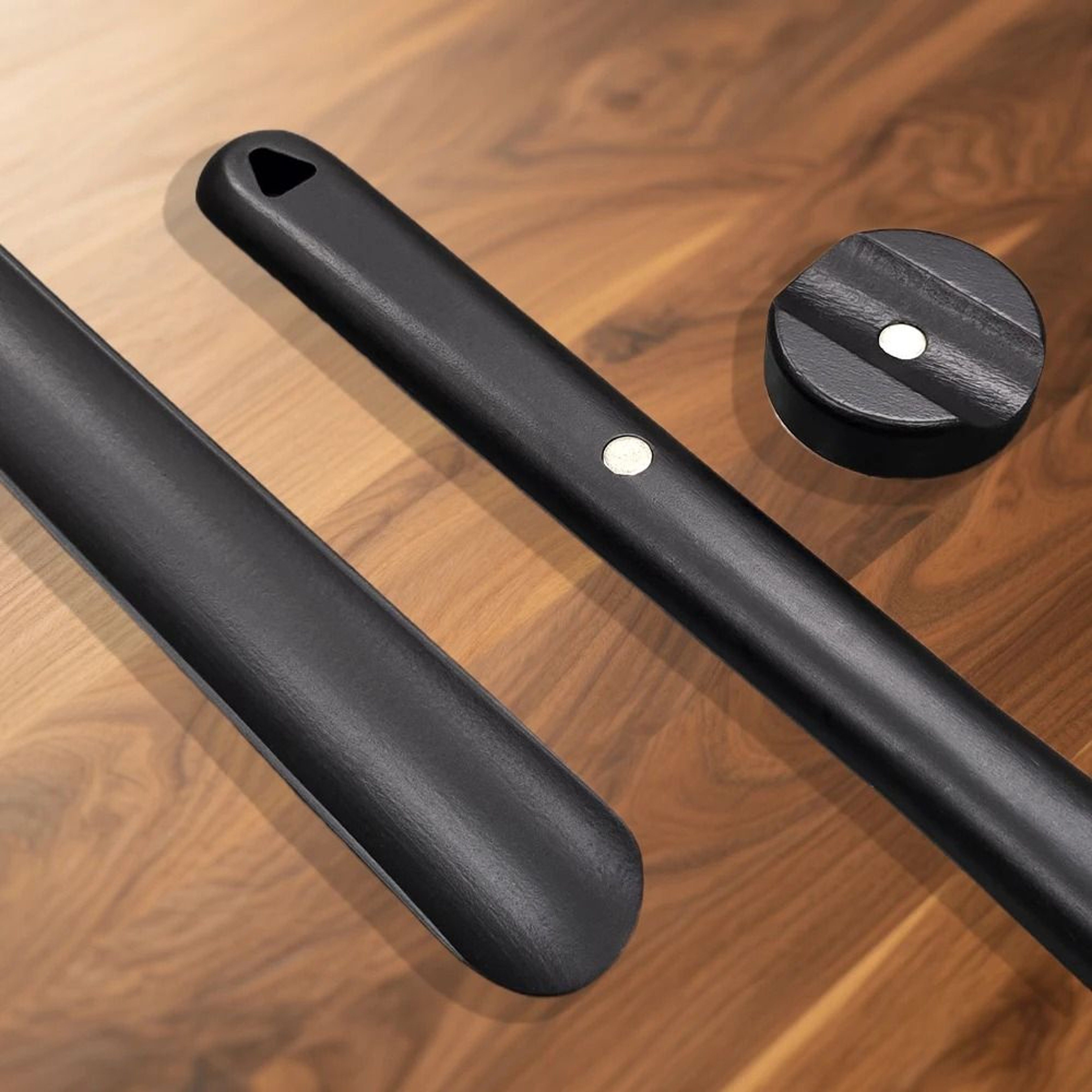 Long Beech Wood Shoe Horn With Magnetic Handle For Easy Shoe Wearing 2