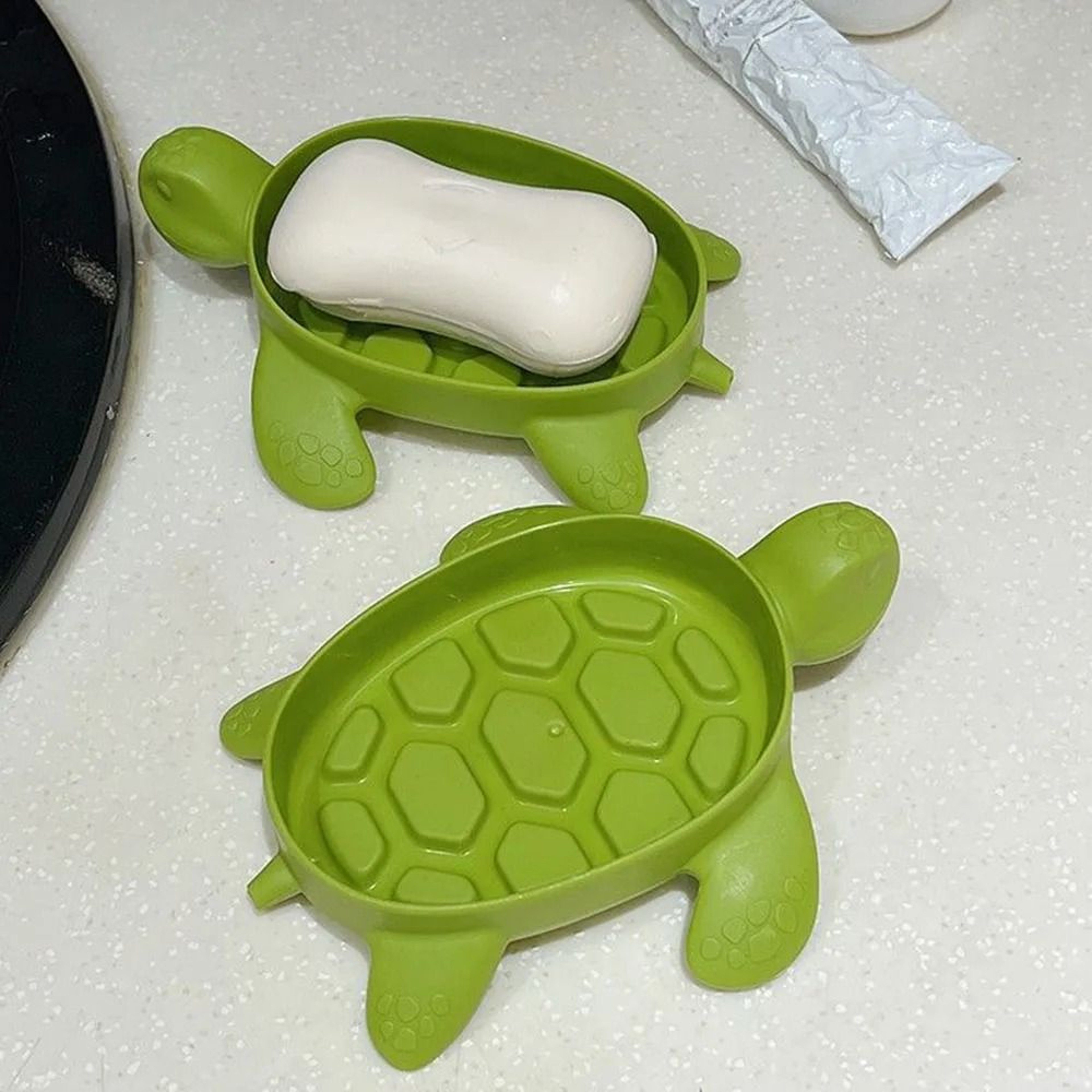 Turtle Shaped Soap Dish With Ventilated Drain Design 3