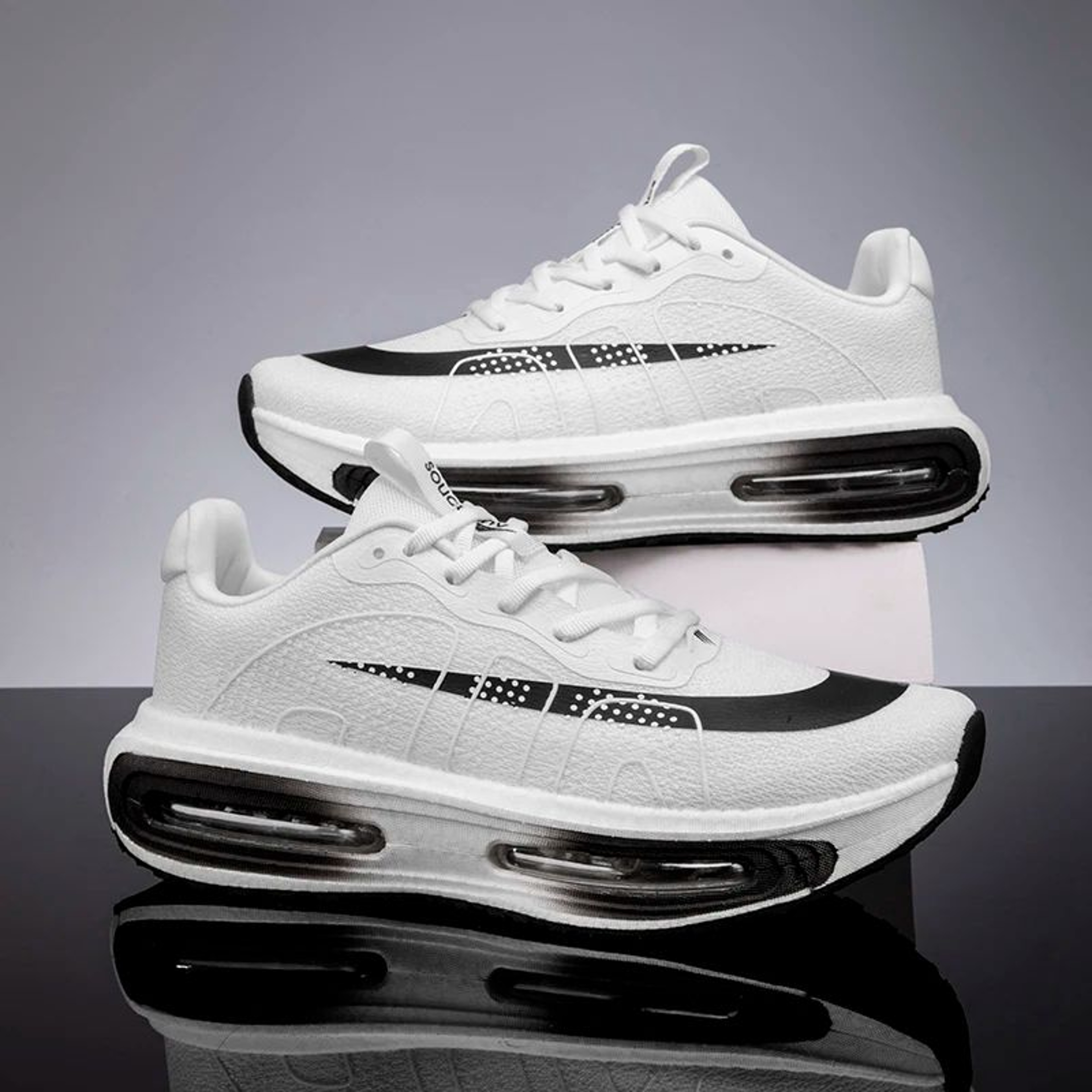 Lightweight Breathable Running Sneakers 4