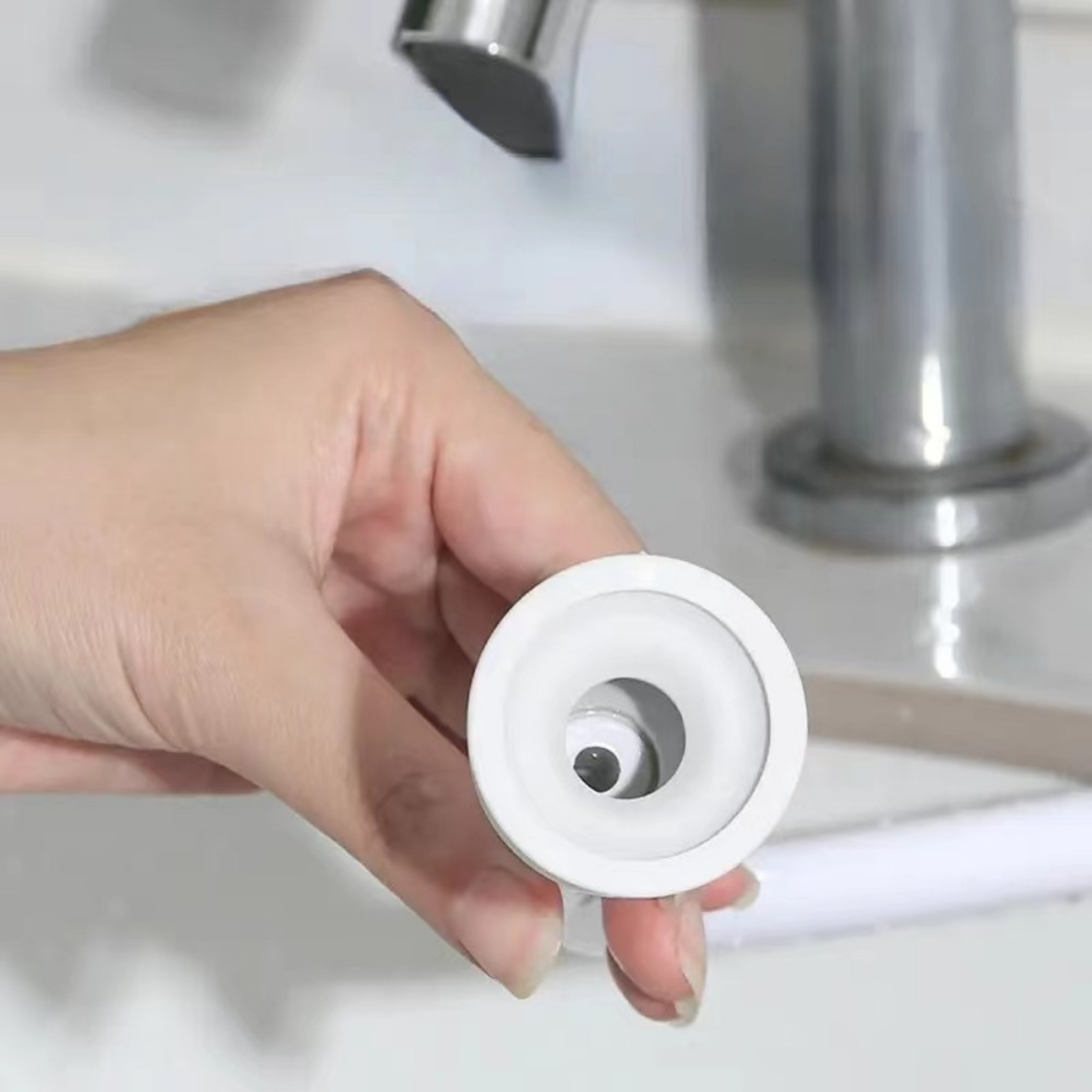 Universal Faucet Shower Attachment with Flexible Sink Sprayer Hose for Hair Washing, Pet Bathing & Cleaning – view 3