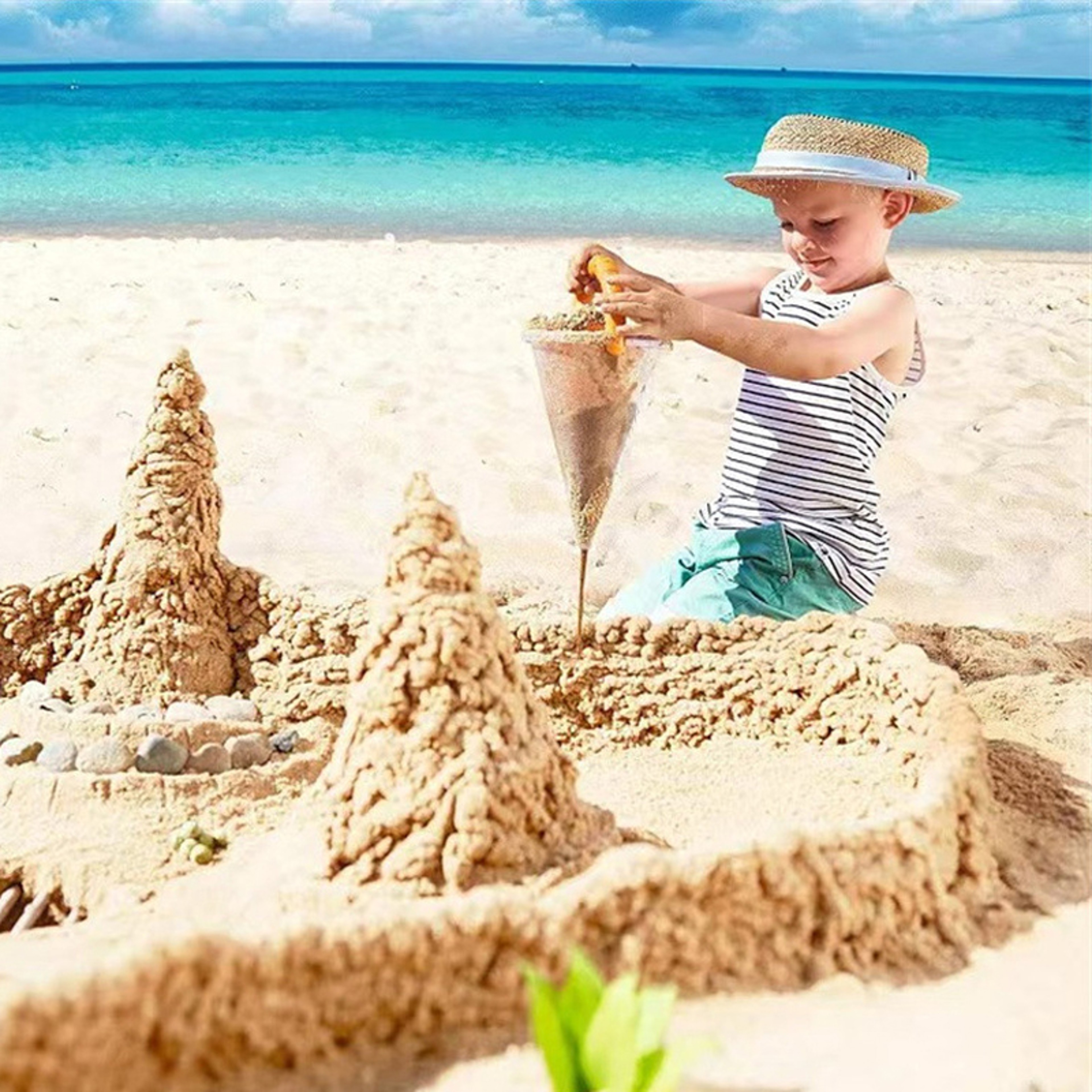 Coastal Flow Sand Funnel Toy For Kids Creative Beach Toys For Kids Sandcastle Builder 2