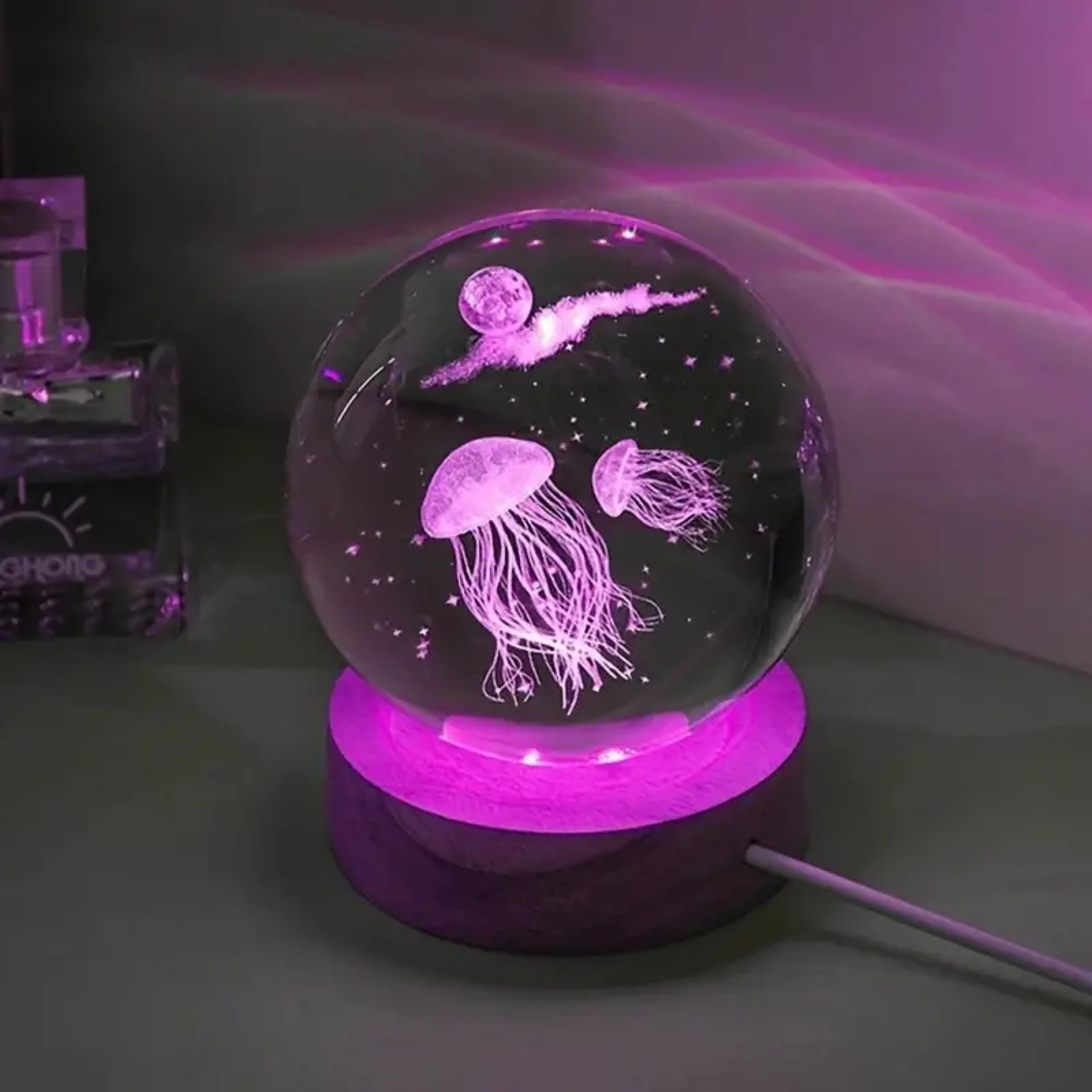 Crystal Ball Jellyfish LED Night Light Gift With Laser Engraved Crystal 0