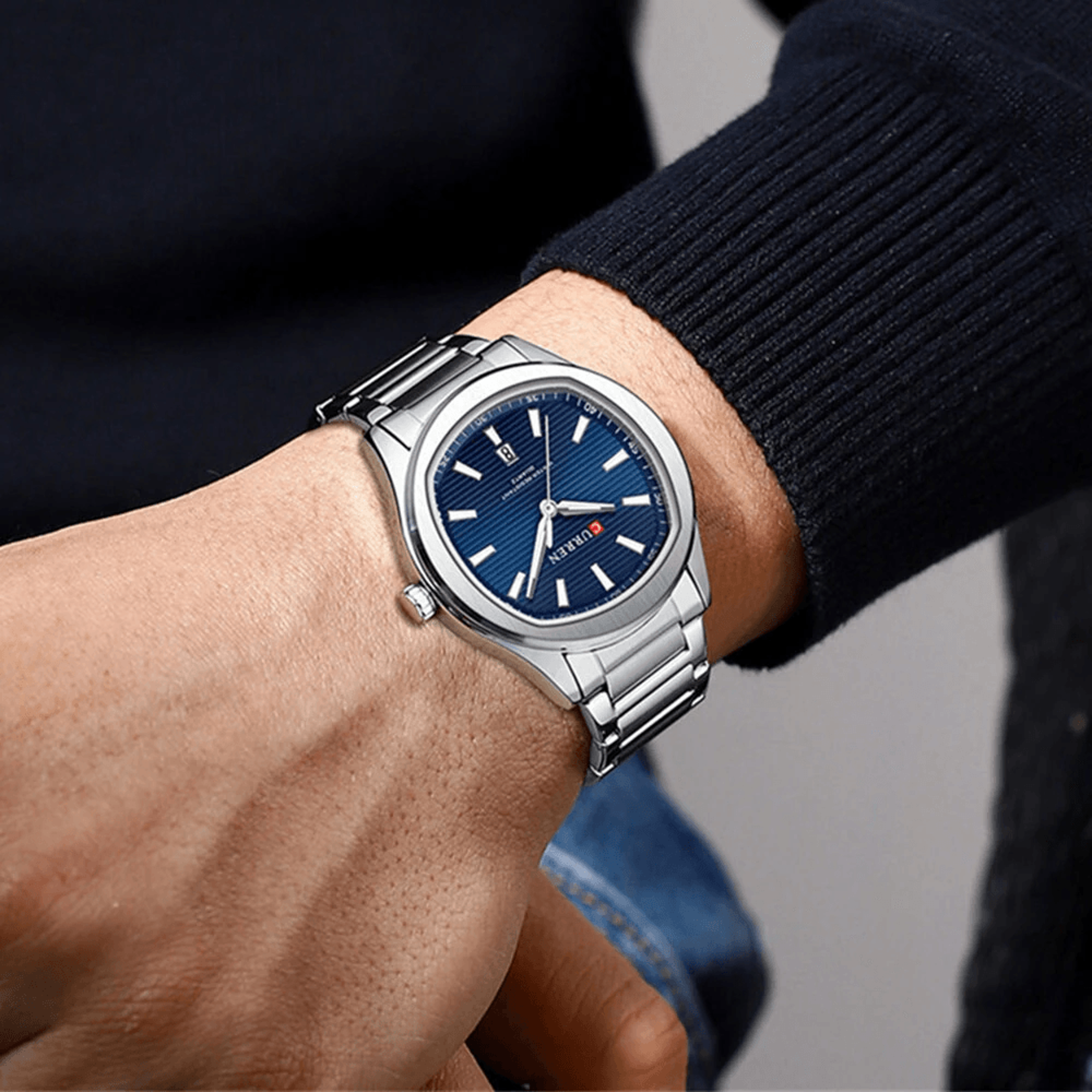 Mens Waterproof Quartz Watch With Stainless Steel Band And Calendar 5