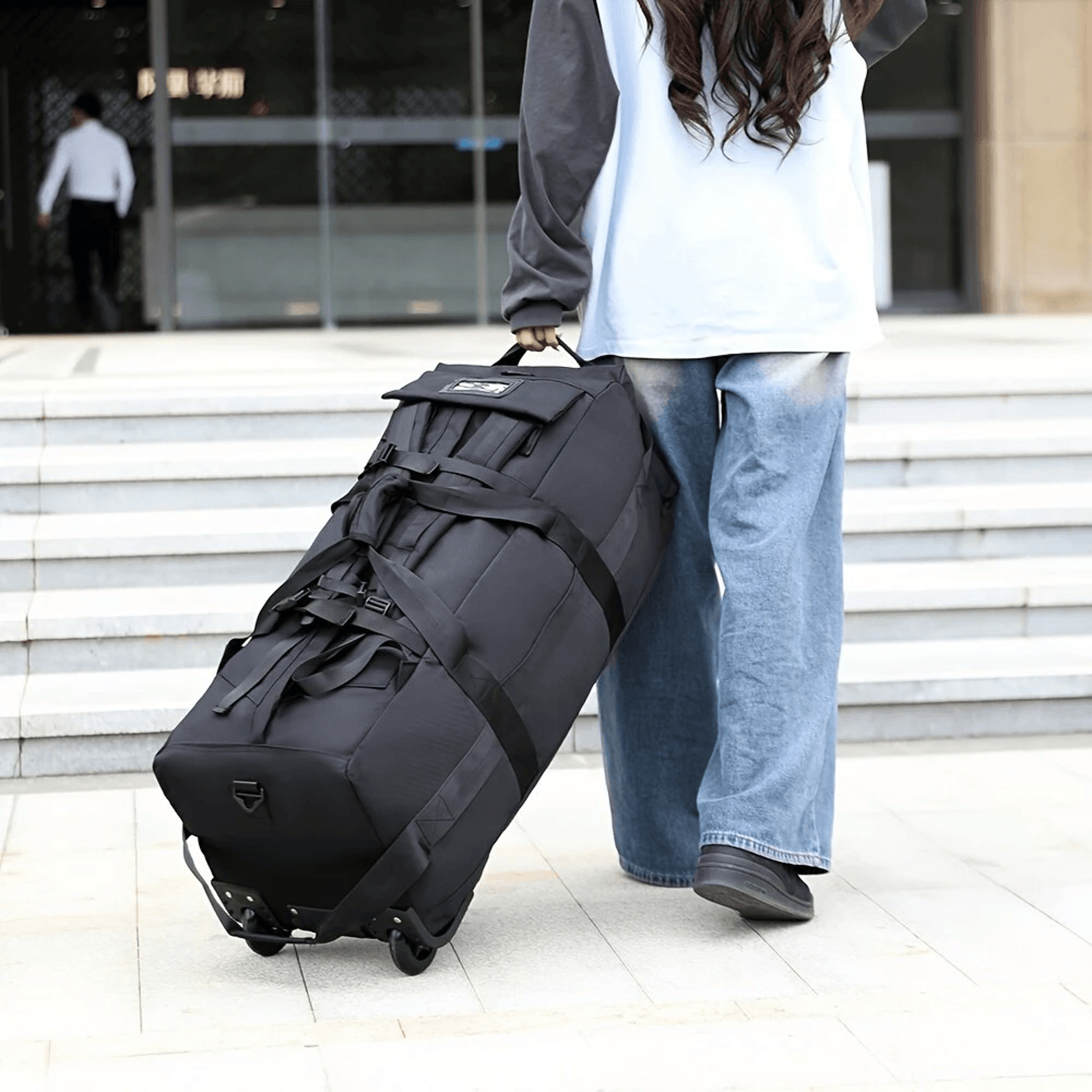 Rolling Duffle Bag With Wheels And Convertible Backpack Design 2