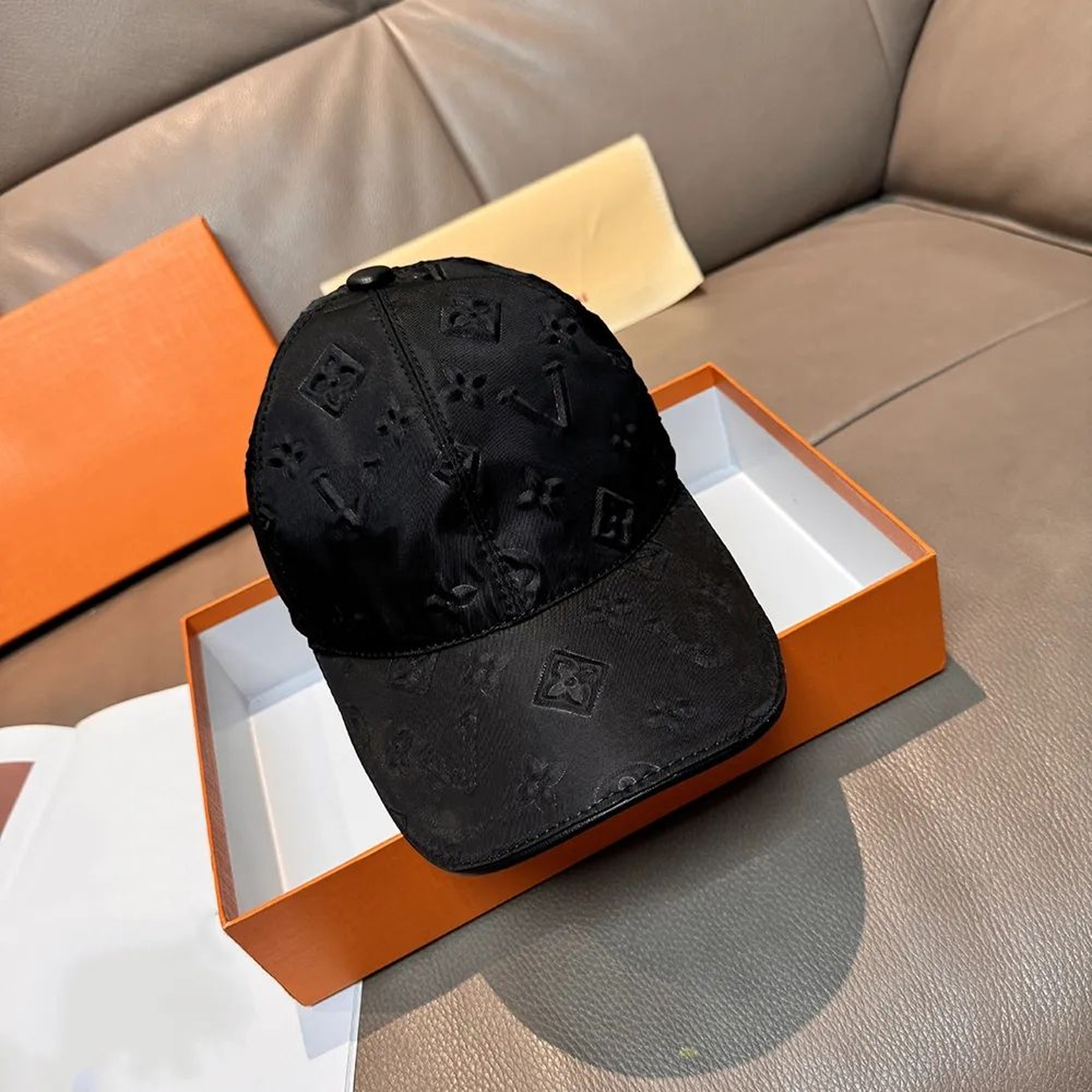 Unisex Linen Baseball Cap With Classic Letter Design For Outdoor Wear 0