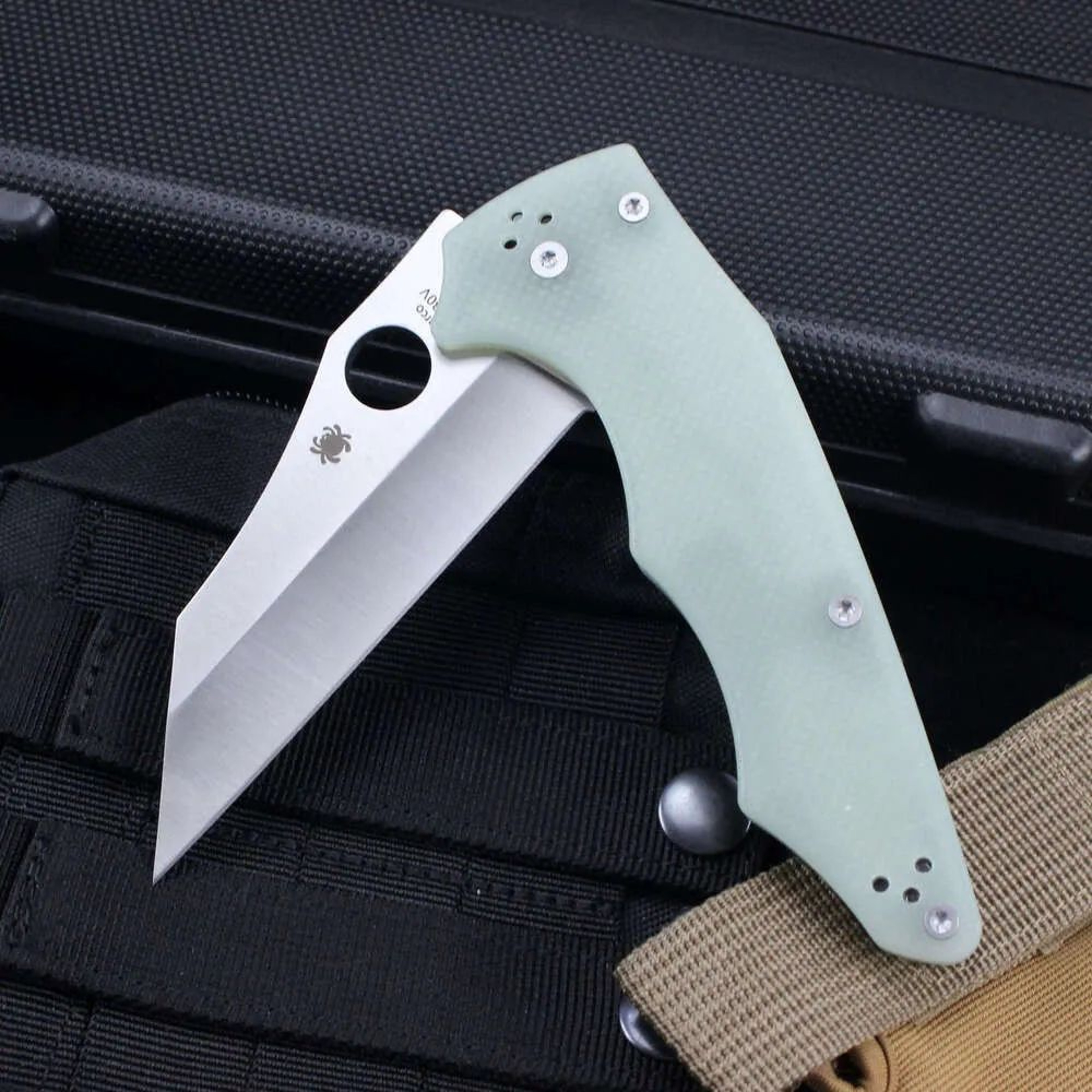 Tactical Folding Knife Set With Multi Color Handles For Outdoor Camping 6