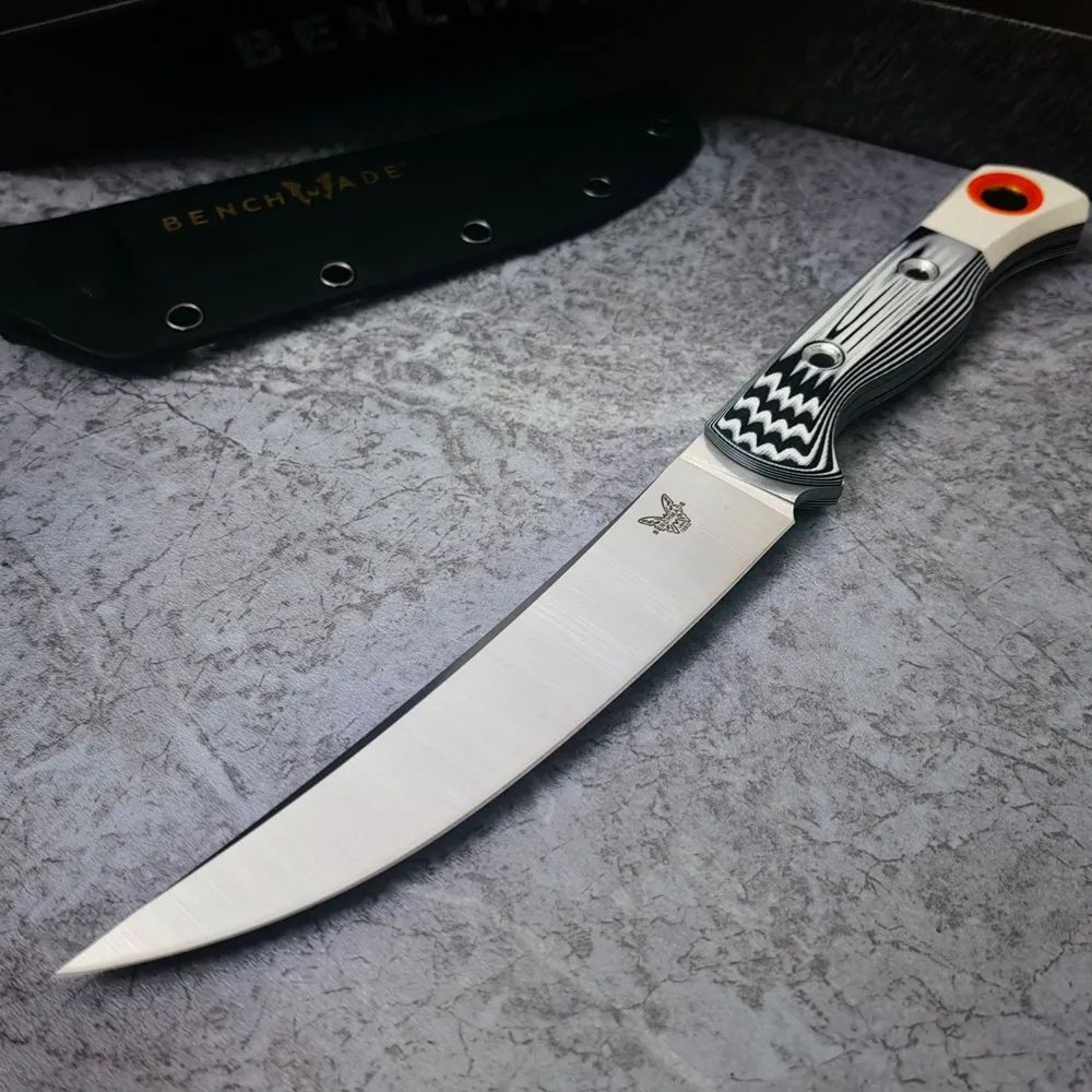 Steel Fixed Blade Hunting Knife With Full Tang Handle And Kydex Sheath 0