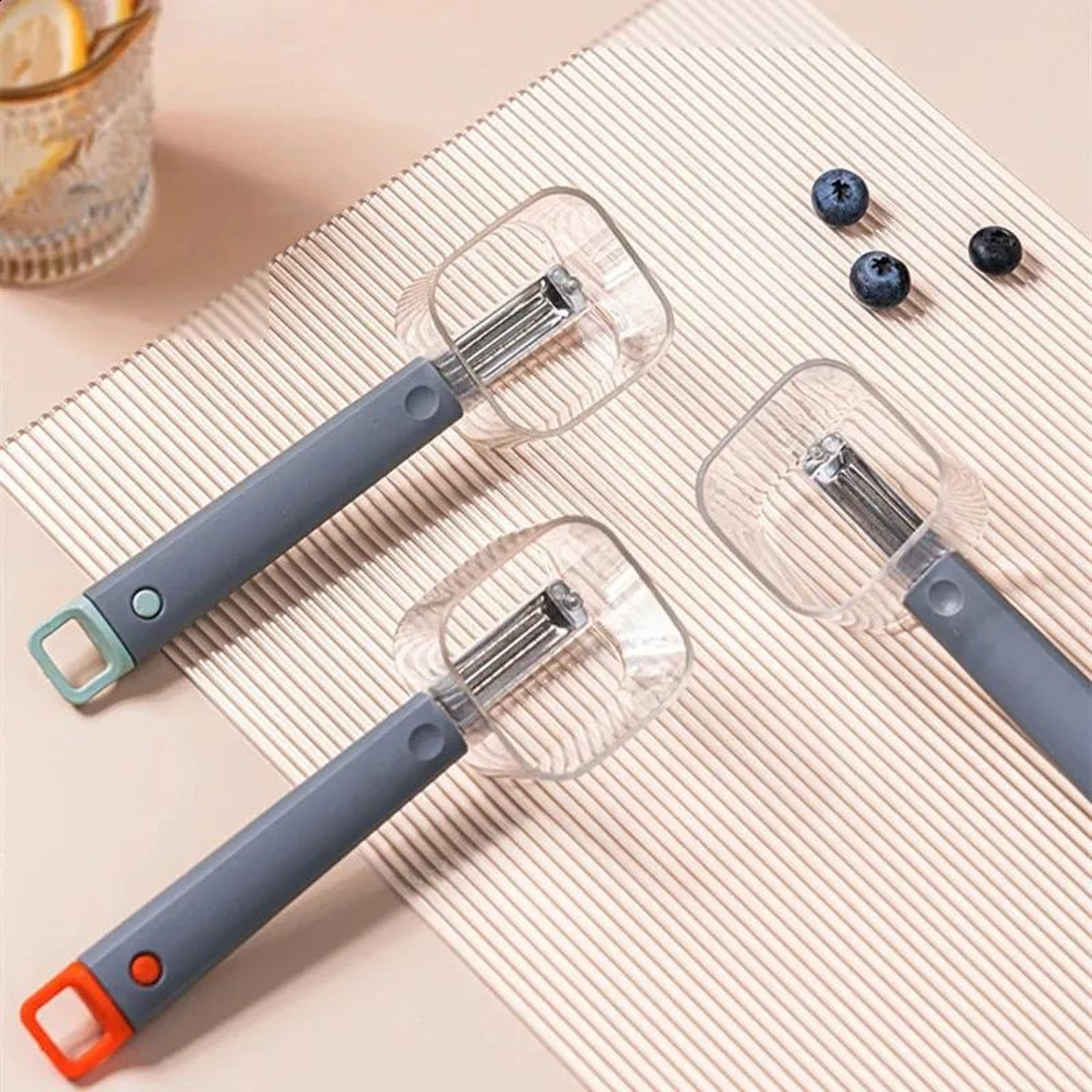 Stainless Steel Vegetable Peeler With Container For Potatoes Carrots And Fruits 4