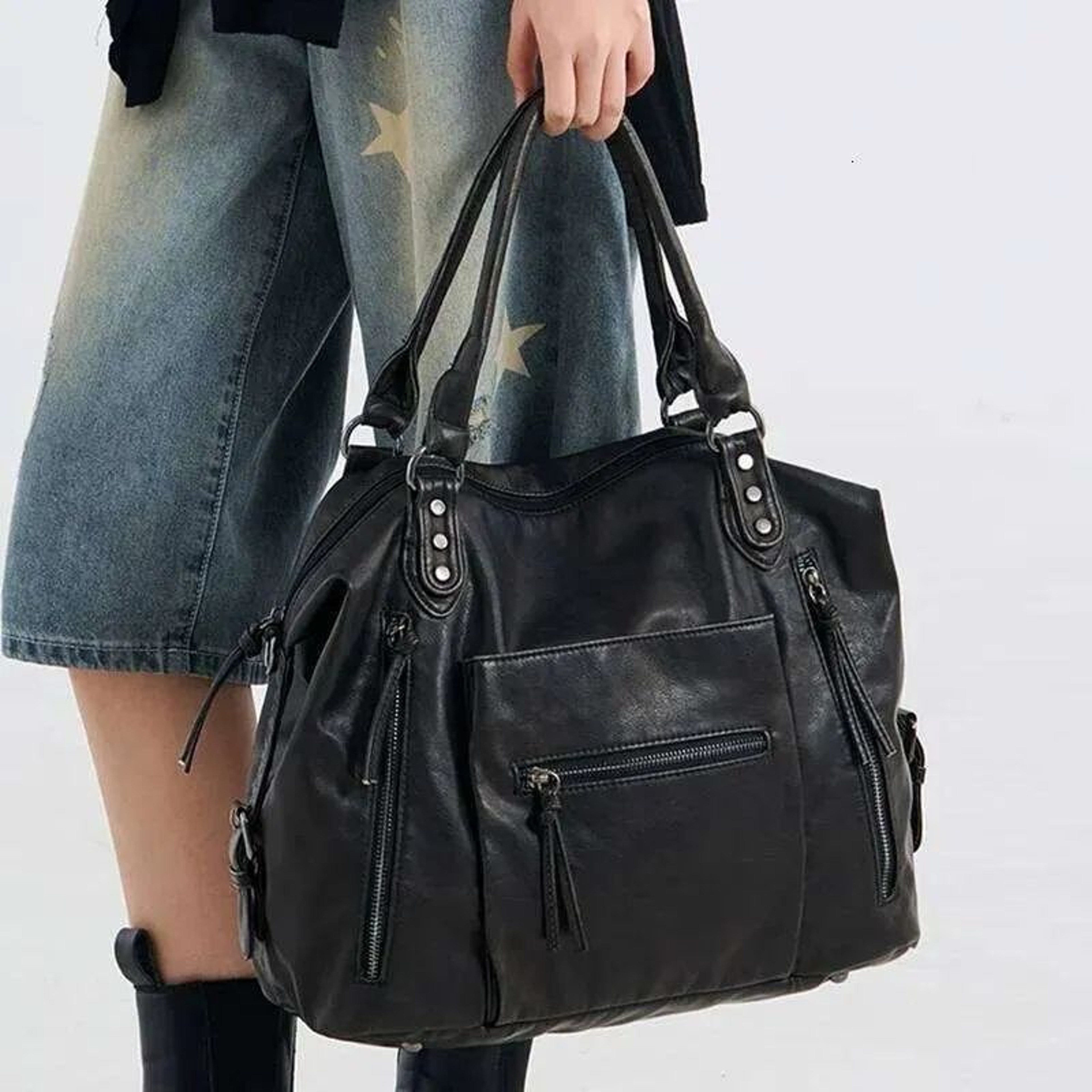 Womens Large Multi Pocket Crossbody Bag With Retro PU Leather Design 0