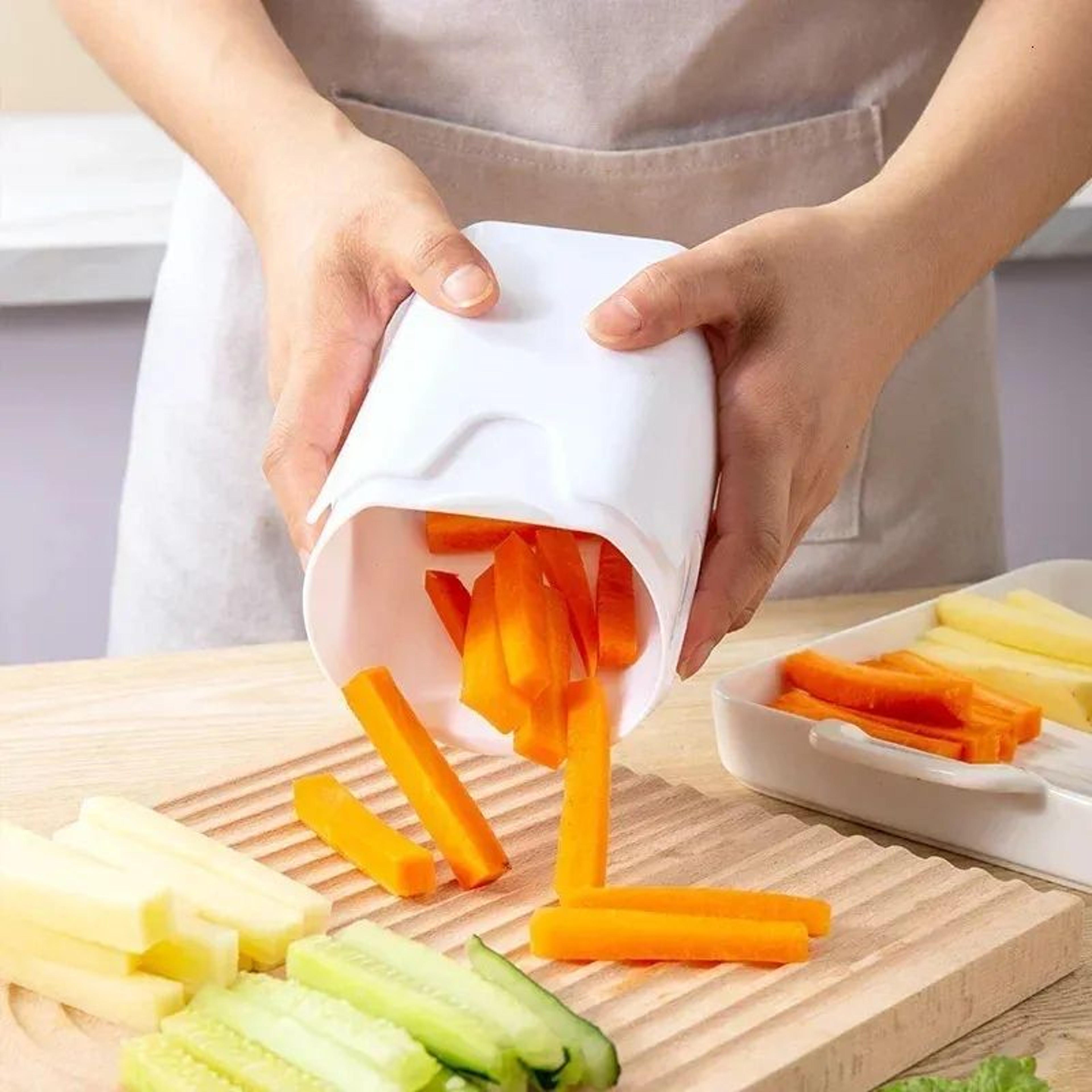 Potato French Fry Cutter With Stainless Steel Blade And Vegetable Slicer 1