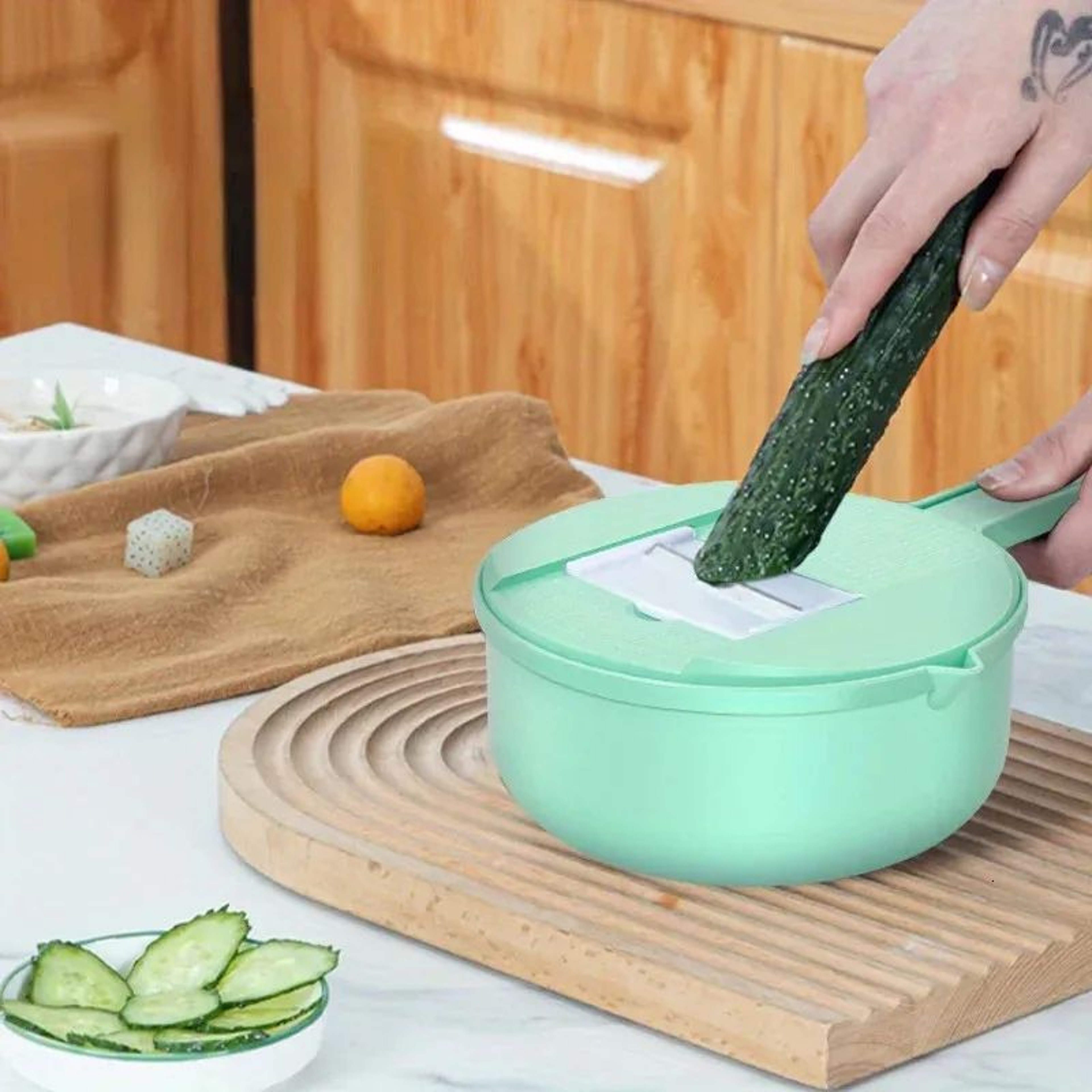Manual Vegetable Chopper With Stainless Steel Blades And Slicing Tools 0